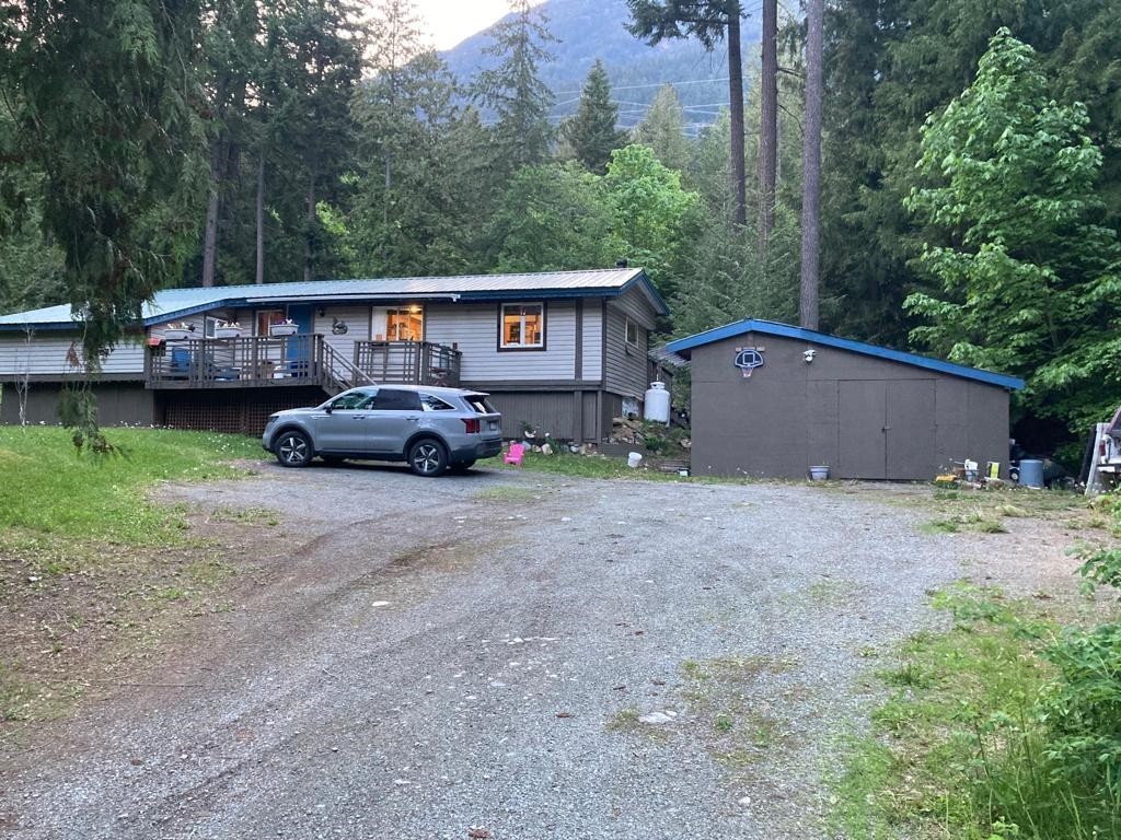 9245 Pemberton Portage Road, D'Arcy, BC