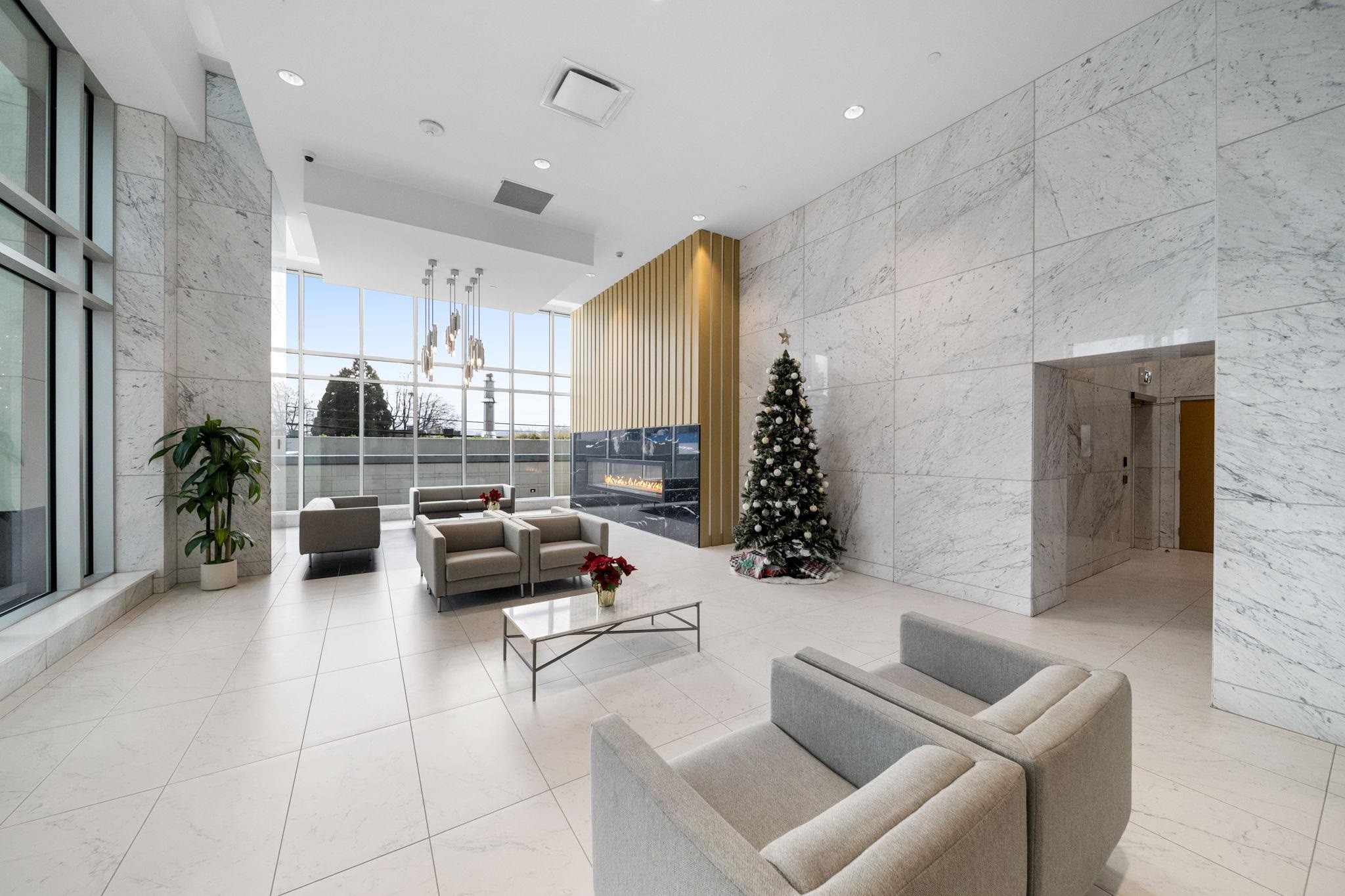 3405-2085 Skyline Court, Burnaby, BC