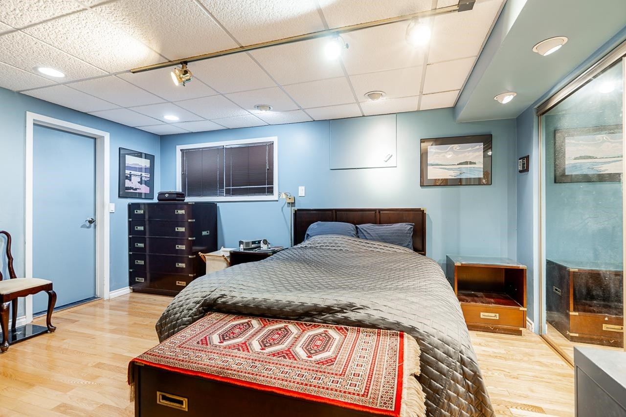 1910 Holdom Avenue, Burnaby, BC