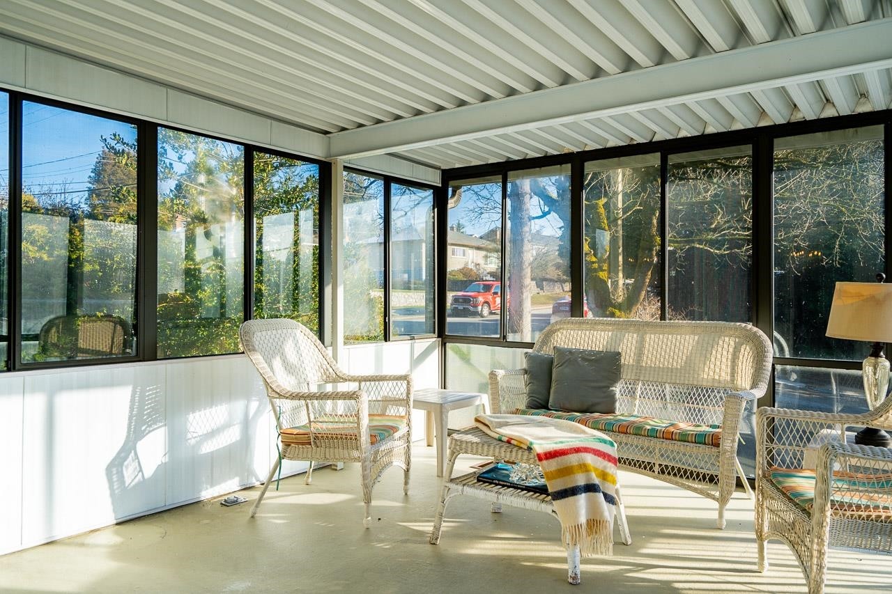 1910 Holdom Avenue, Burnaby, BC