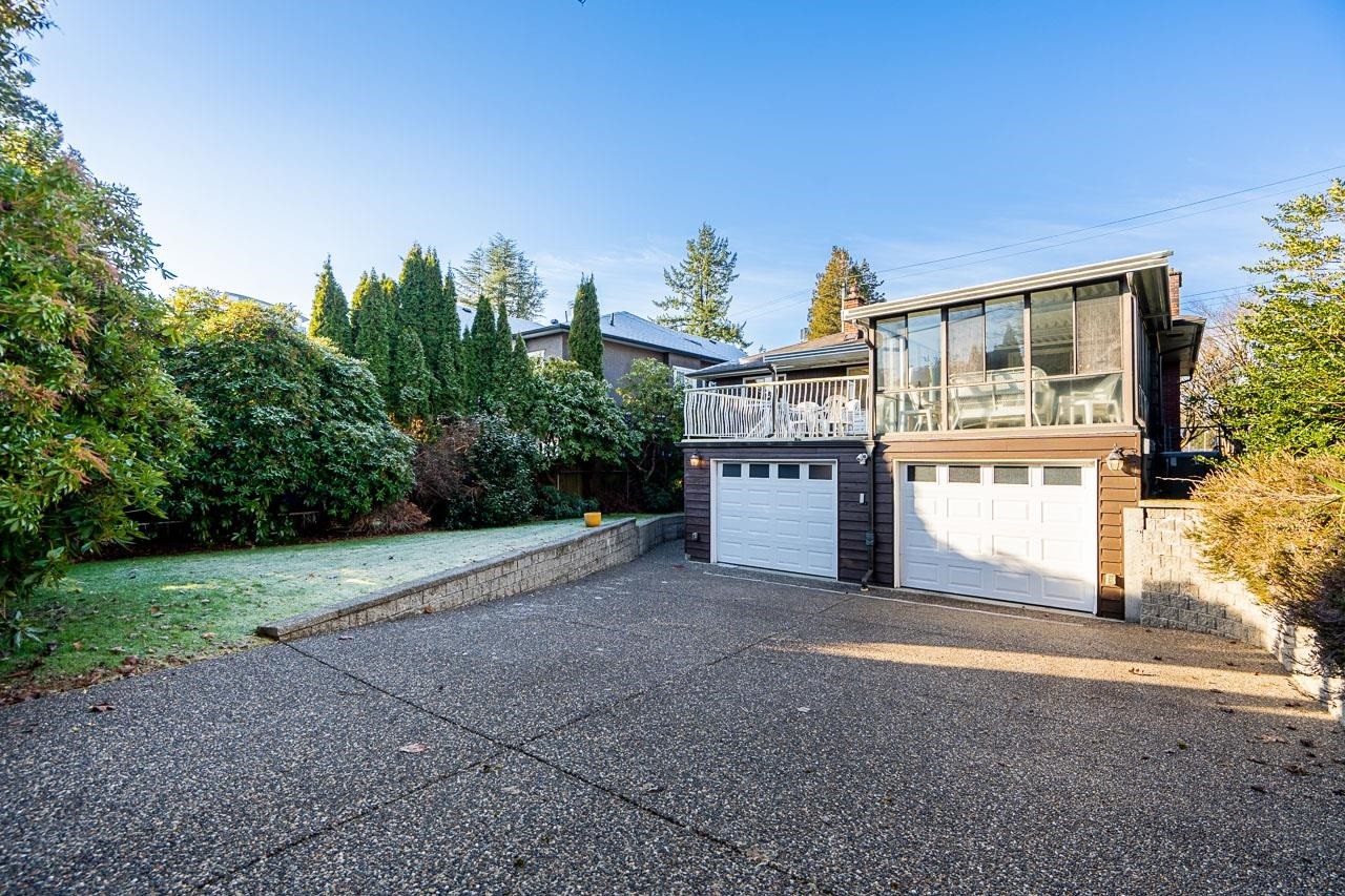 1910 Holdom Avenue, Burnaby, BC