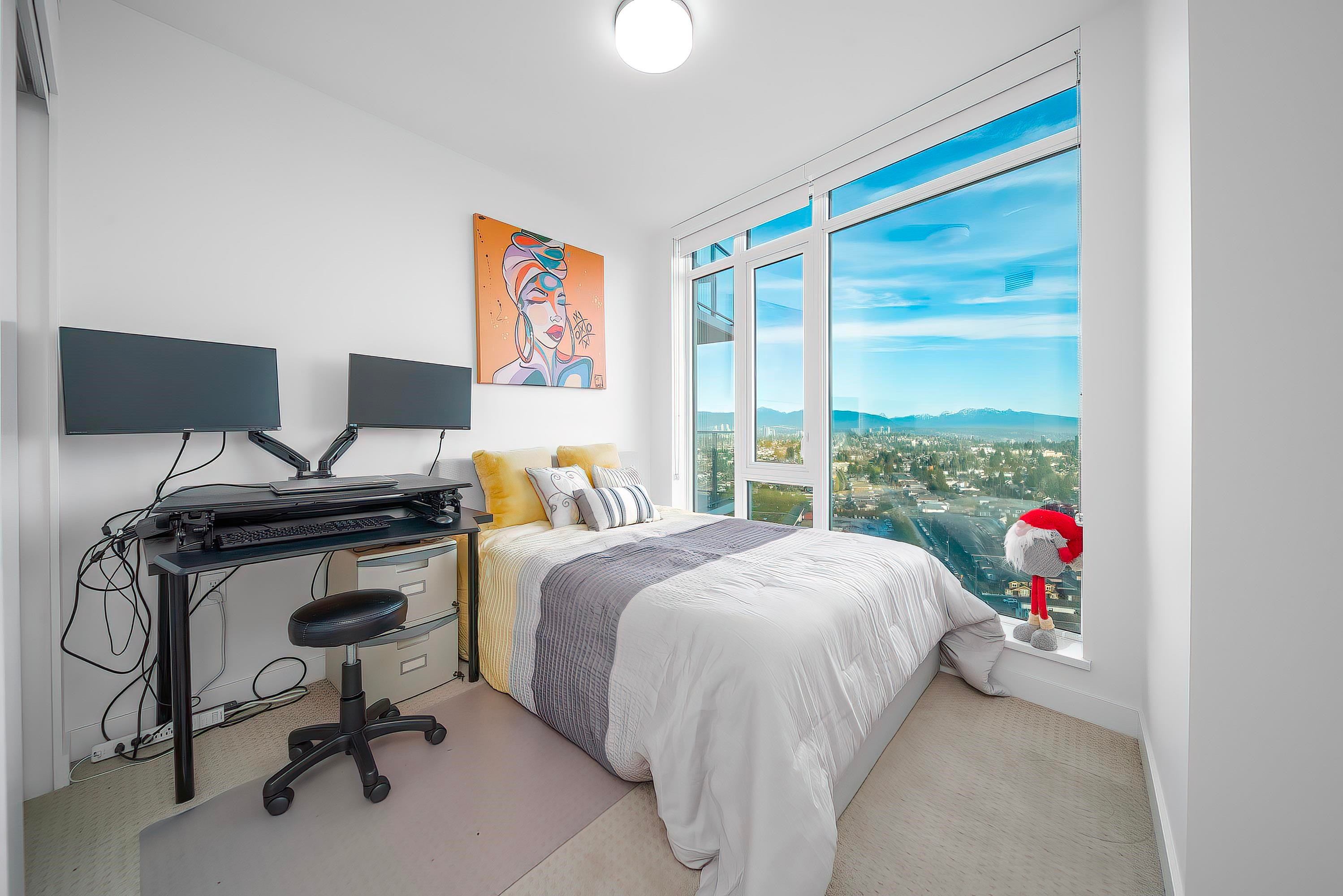 2501-7769 Park Crescent, Burnaby, BC