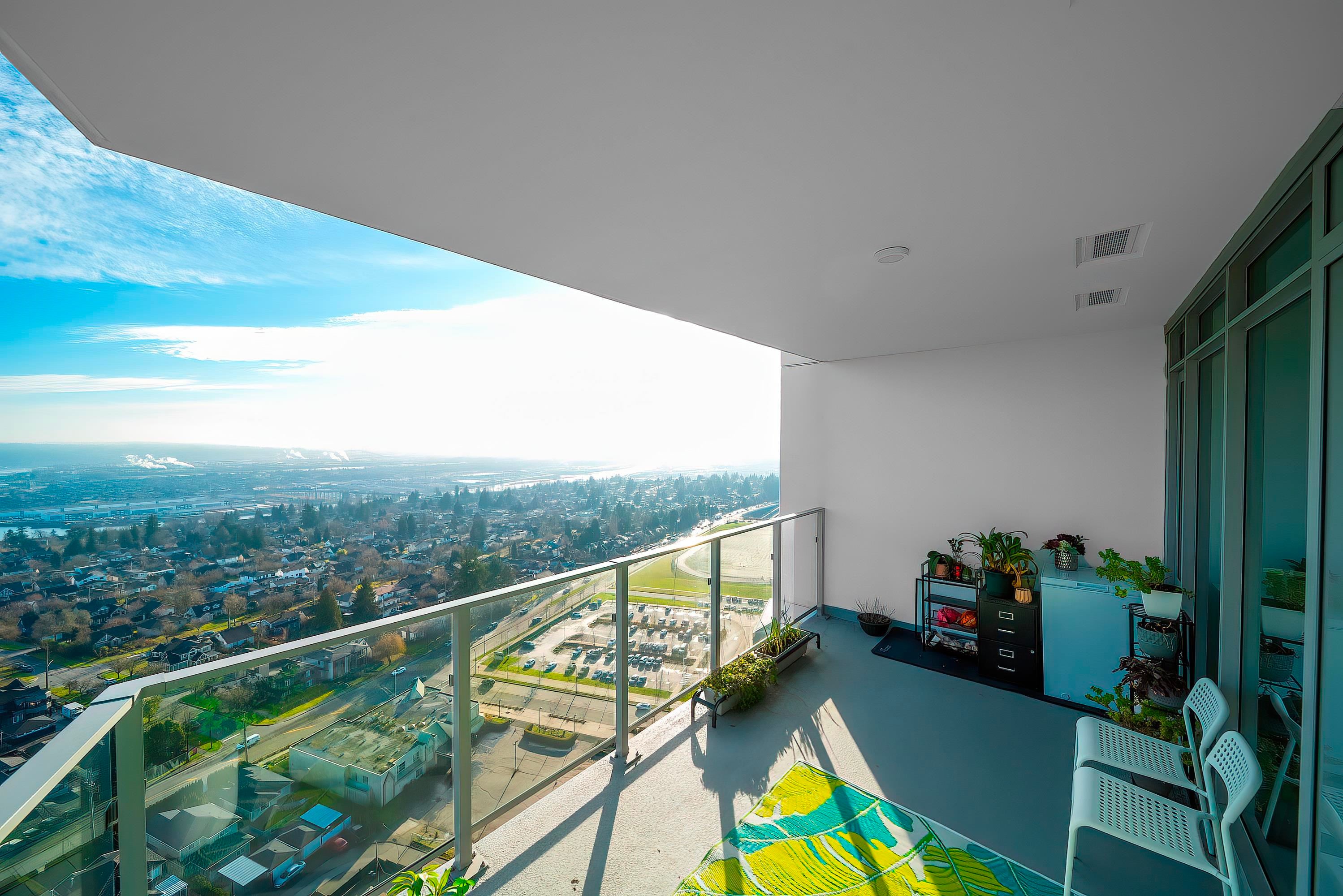 2501-7769 Park Crescent, Burnaby, BC