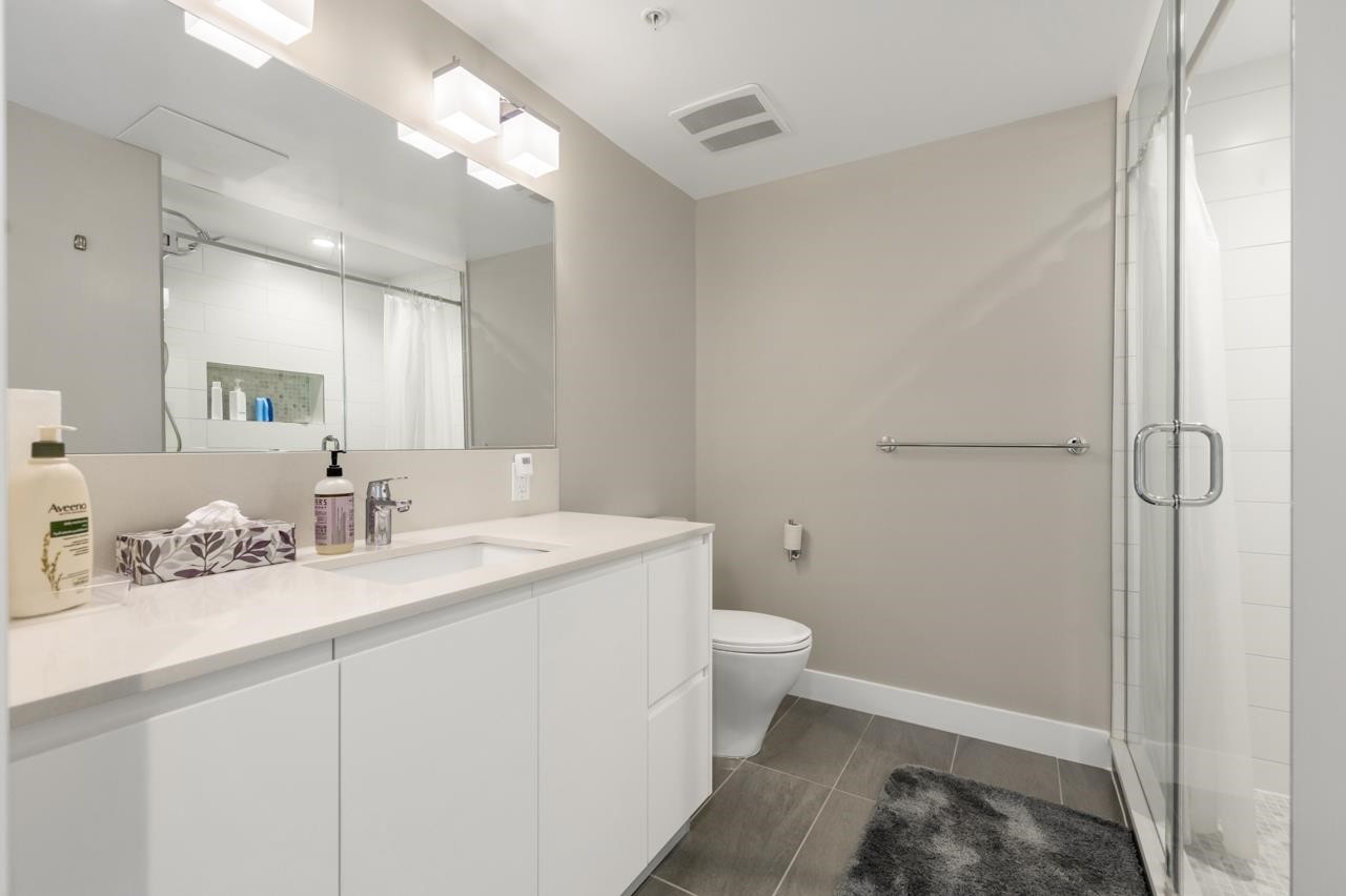 1601-6533 Buswell Street, Richmond, BC