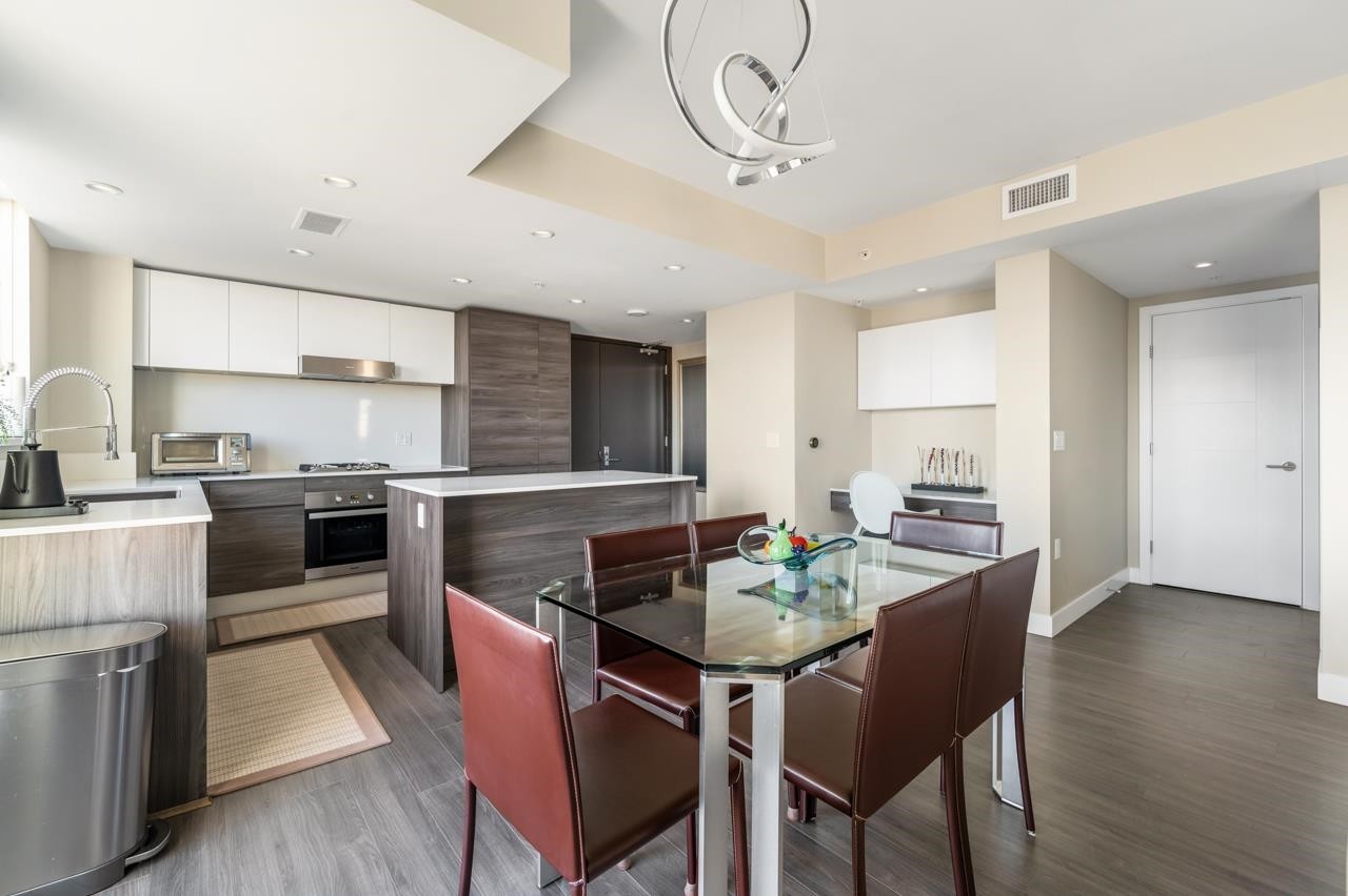 1601-6533 Buswell Street, Richmond, BC