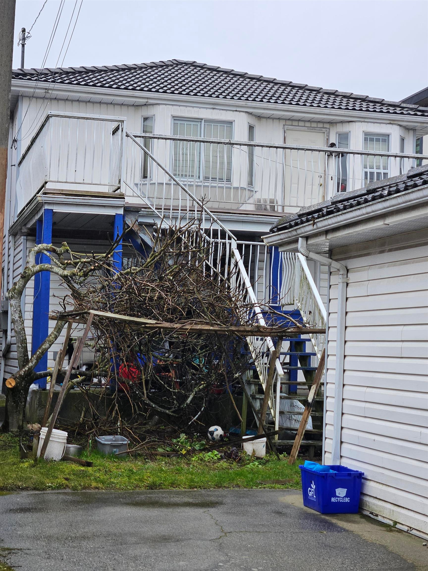 912 57Th Avenue E, Vancouver, BC