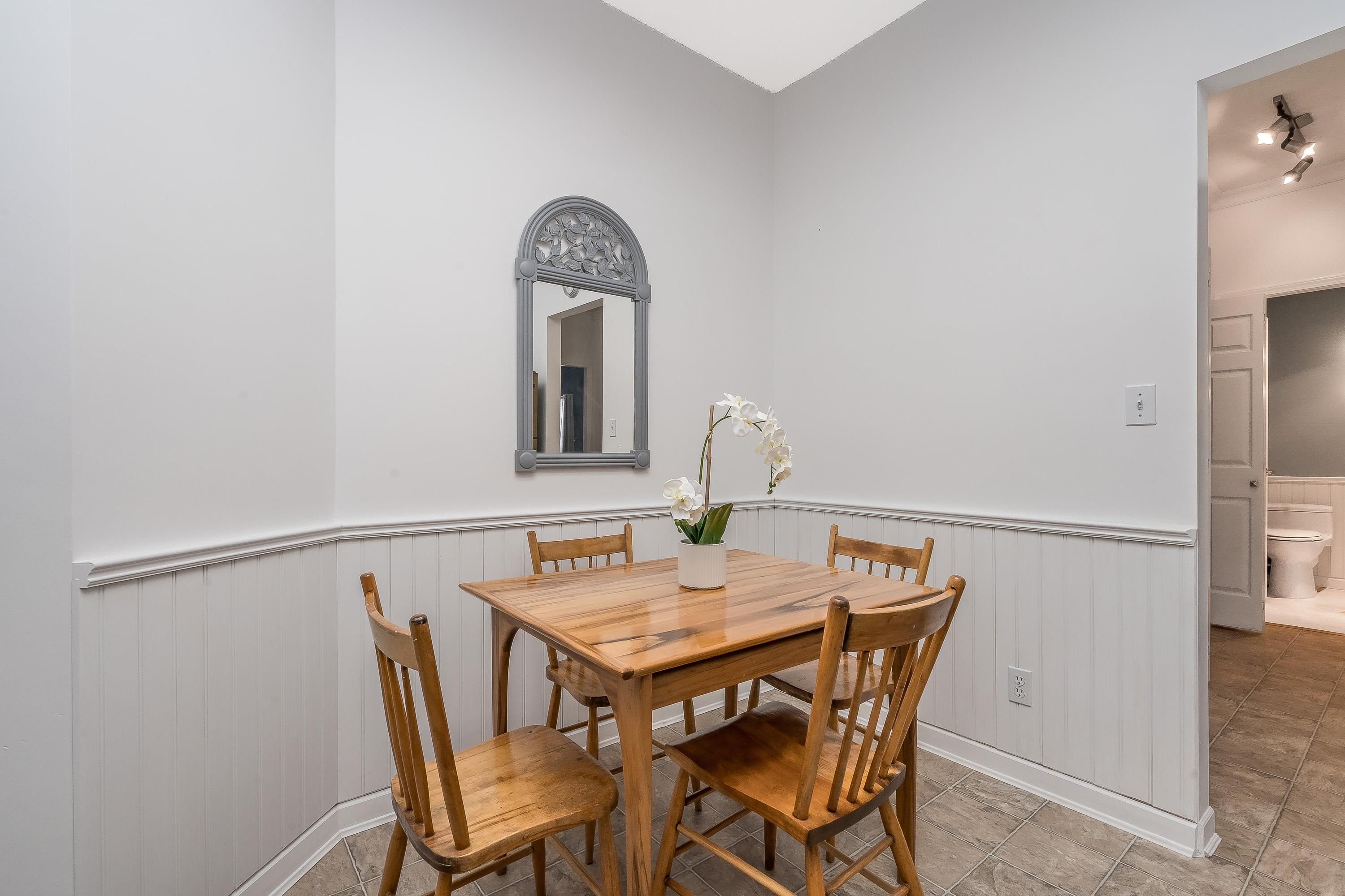 305-4728 53 Street, Delta, BC