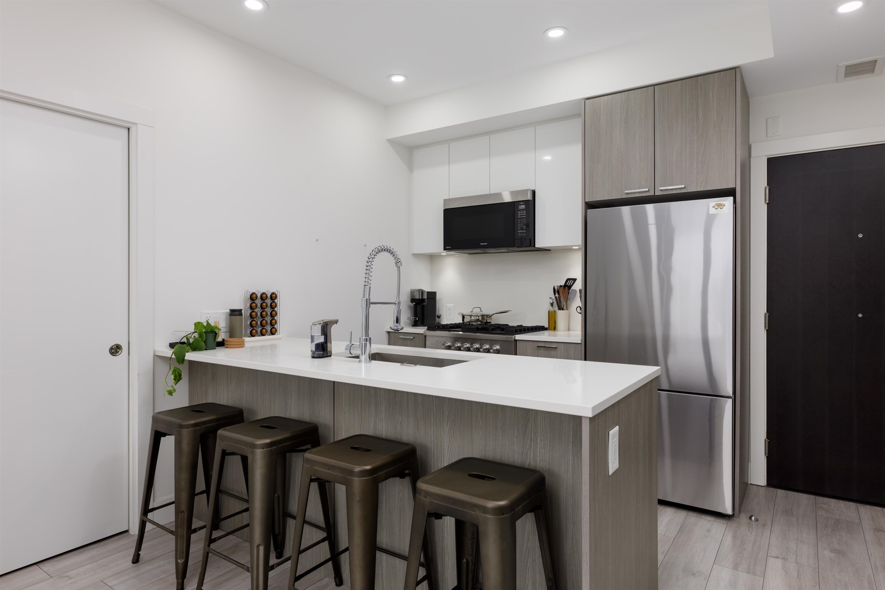 204-979 19Th Avenue E, Vancouver, BC