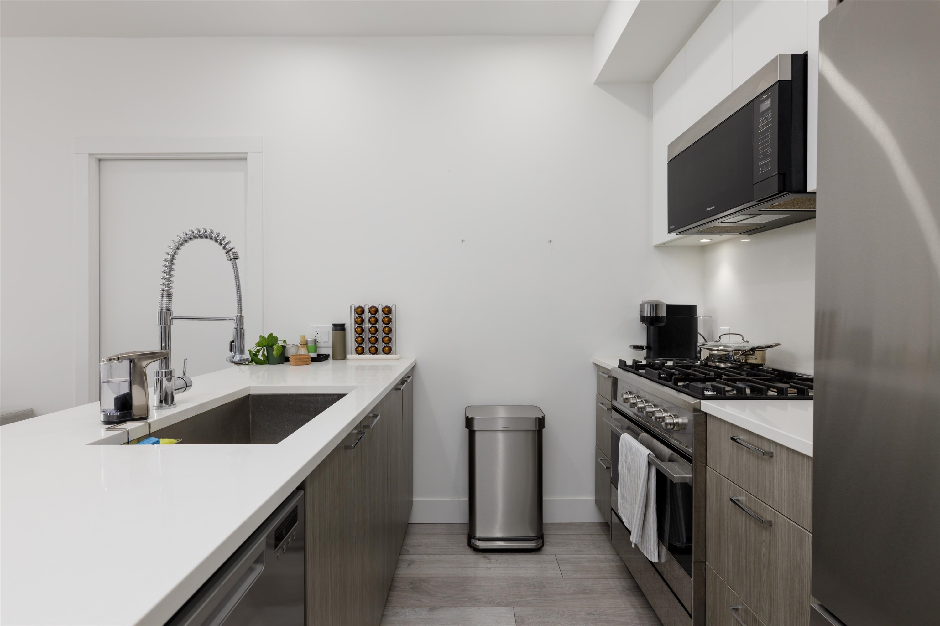 204-979 19Th Avenue E, Vancouver, BC