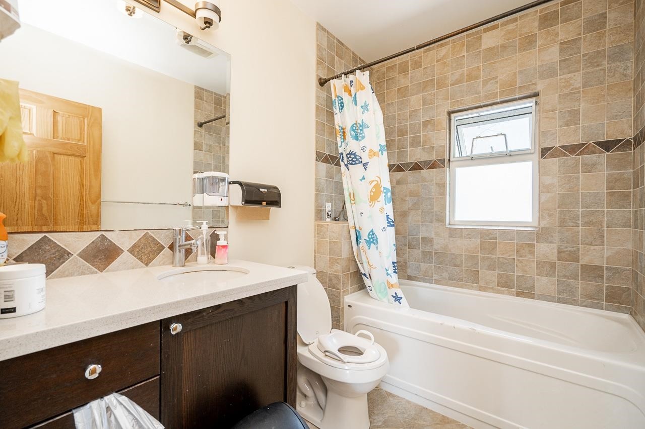 4871 Highlawn Drive, Burnaby, BC