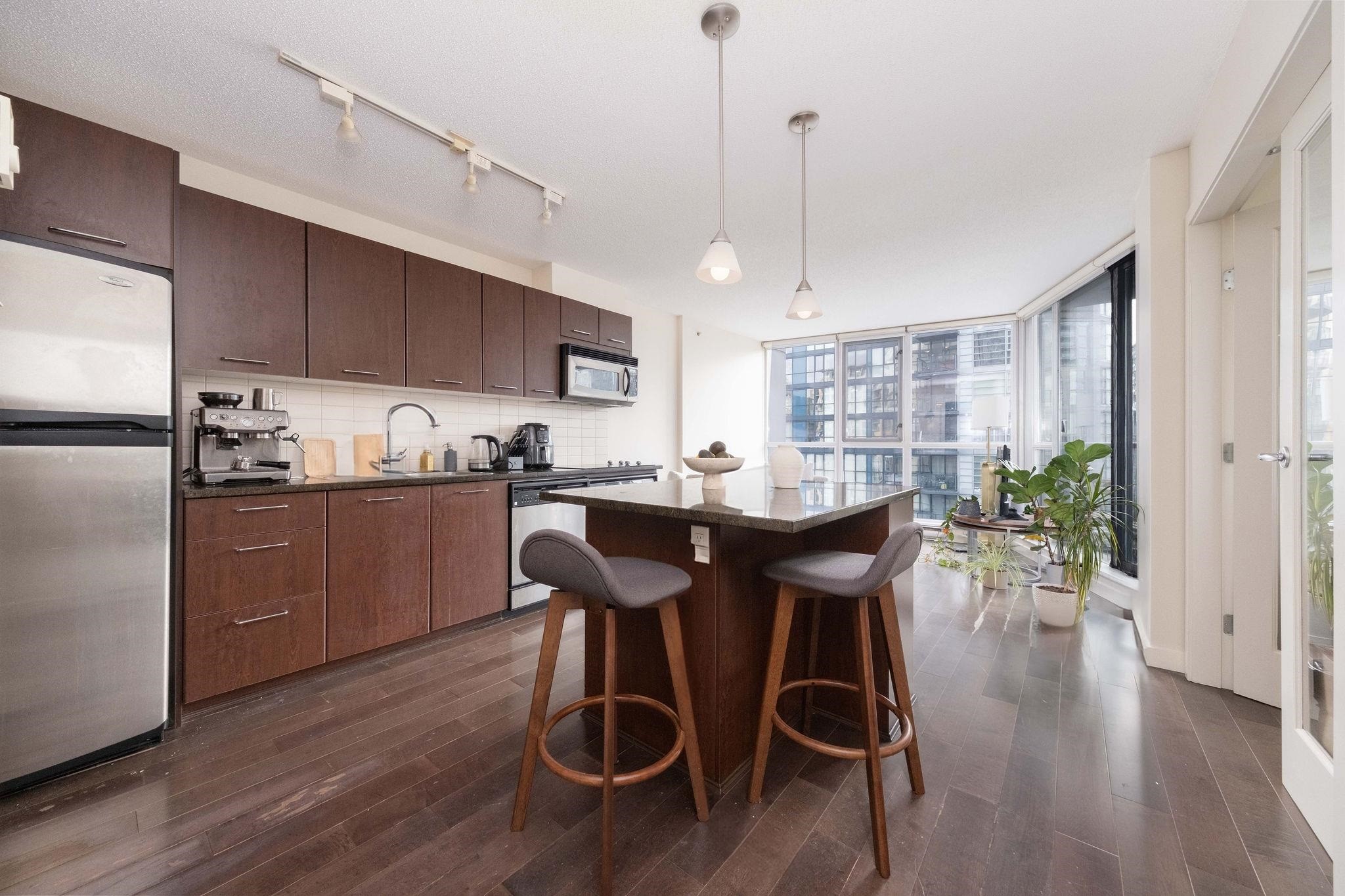 908-1155 Seymour Street, Vancouver, BC