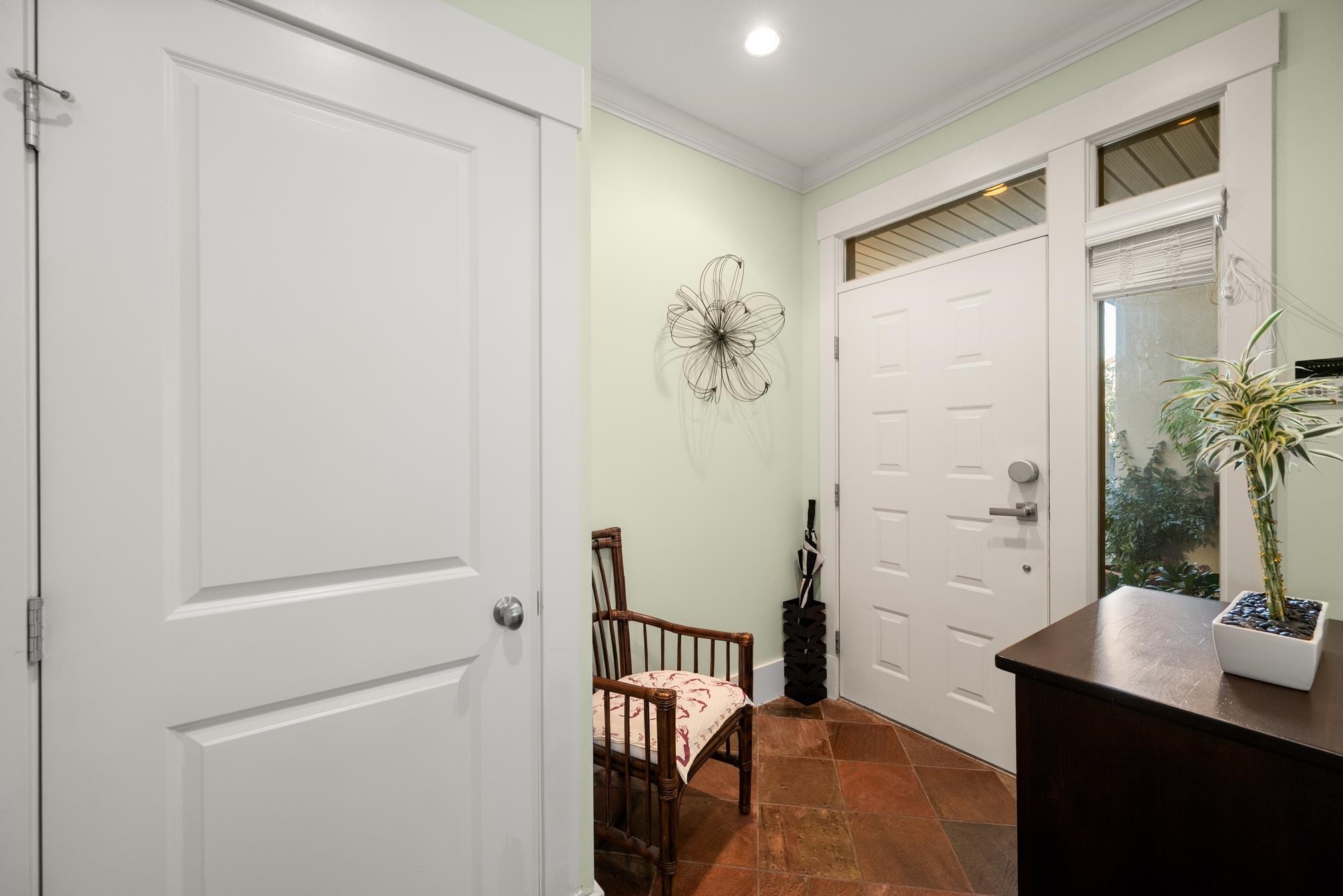 720 68Th Avenue W, Vancouver, BC