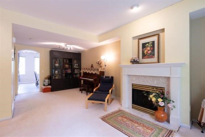 10-7500 Cumberland Street, Burnaby, BC