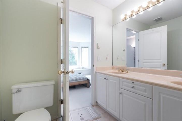 10-7500 Cumberland Street, Burnaby, BC