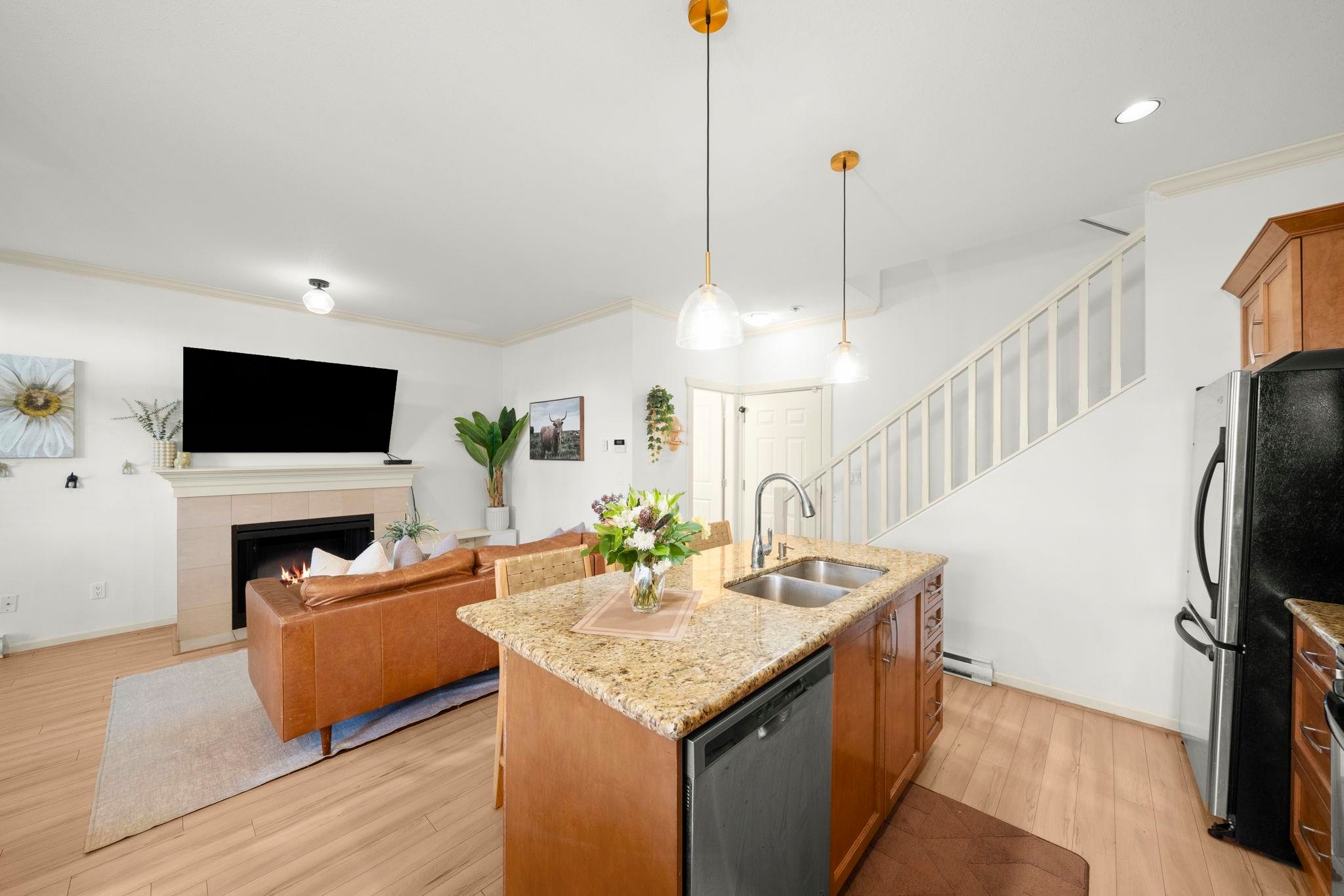 6-4887 Central Avenue, Delta, BC