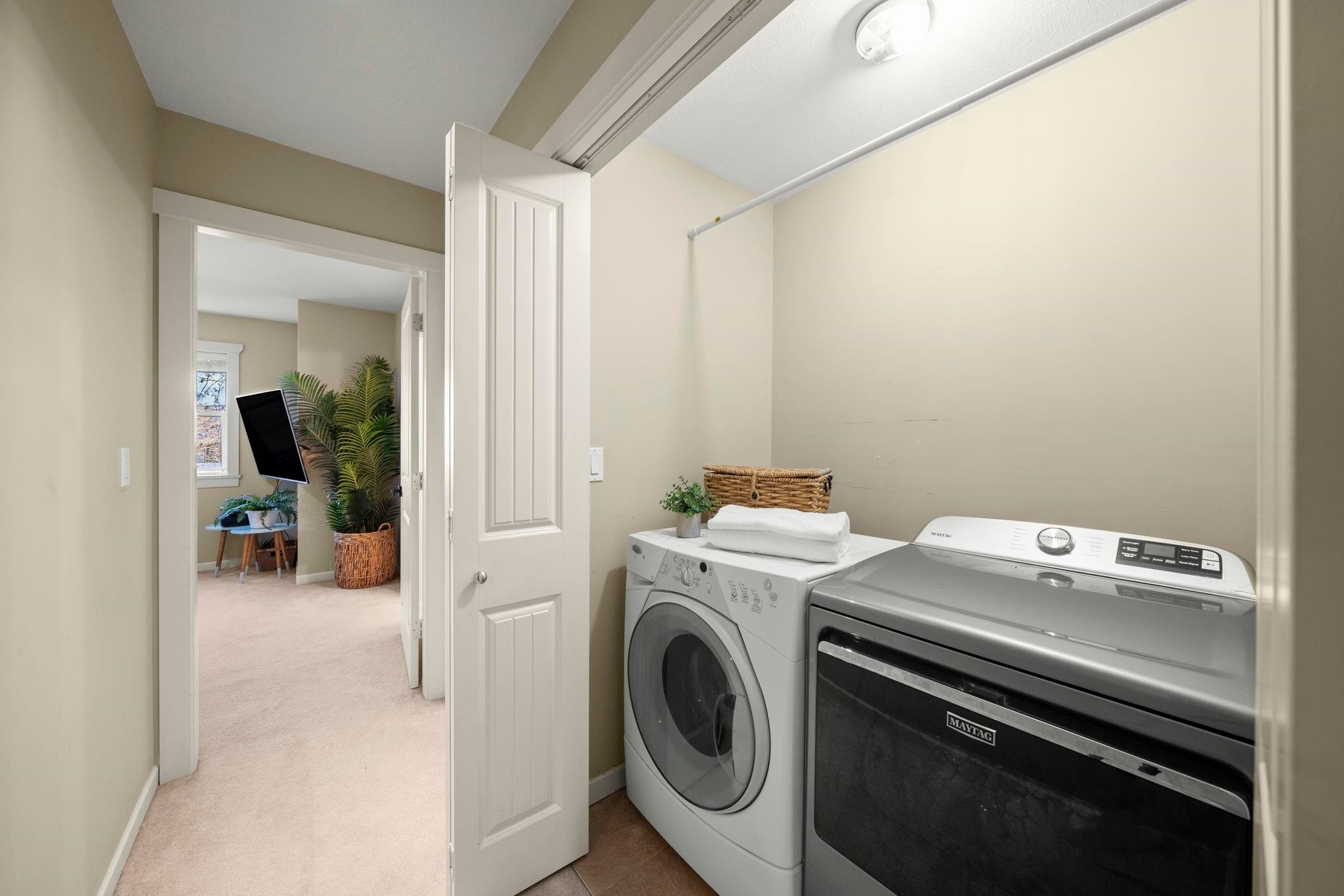 6-4887 Central Avenue, Delta, BC