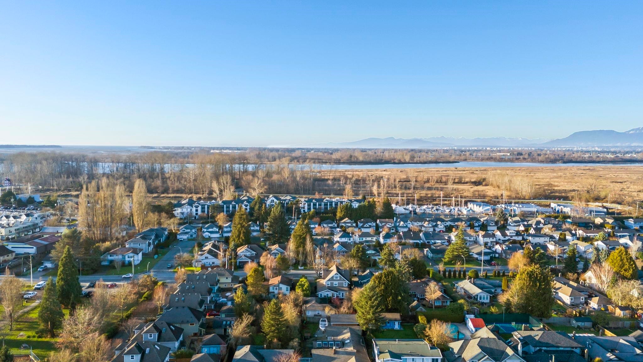 6-4887 Central Avenue, Delta, BC