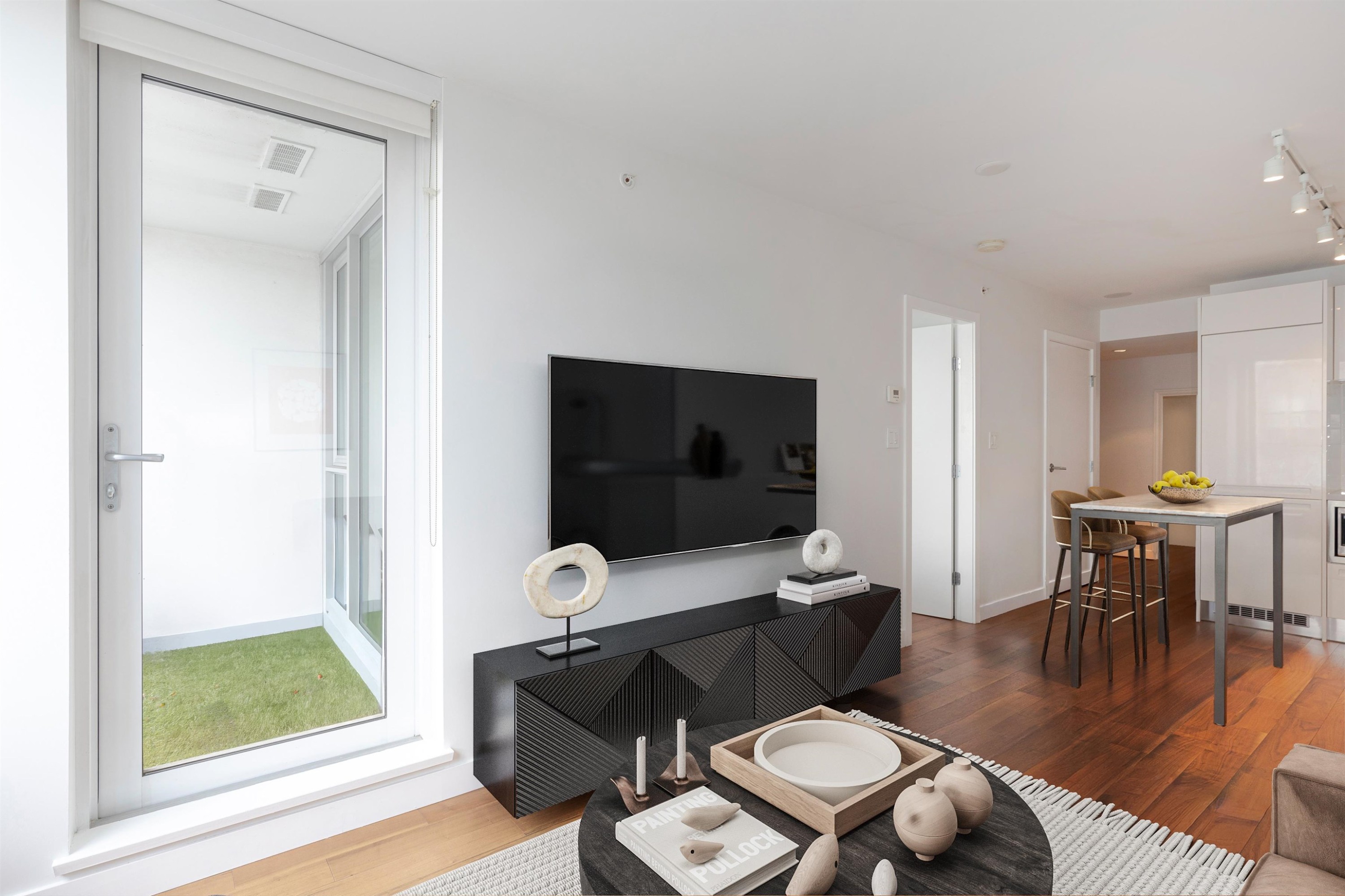 1201-188 Keefer Street, Vancouver, BC