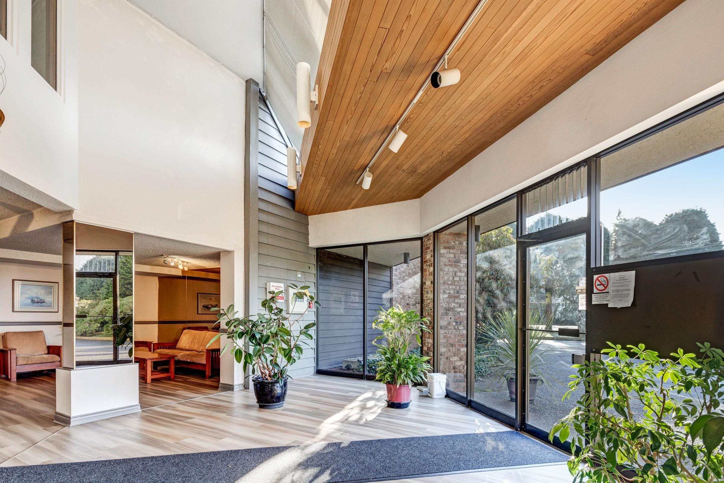 208-7631 Steveston Highway, Richmond, BC