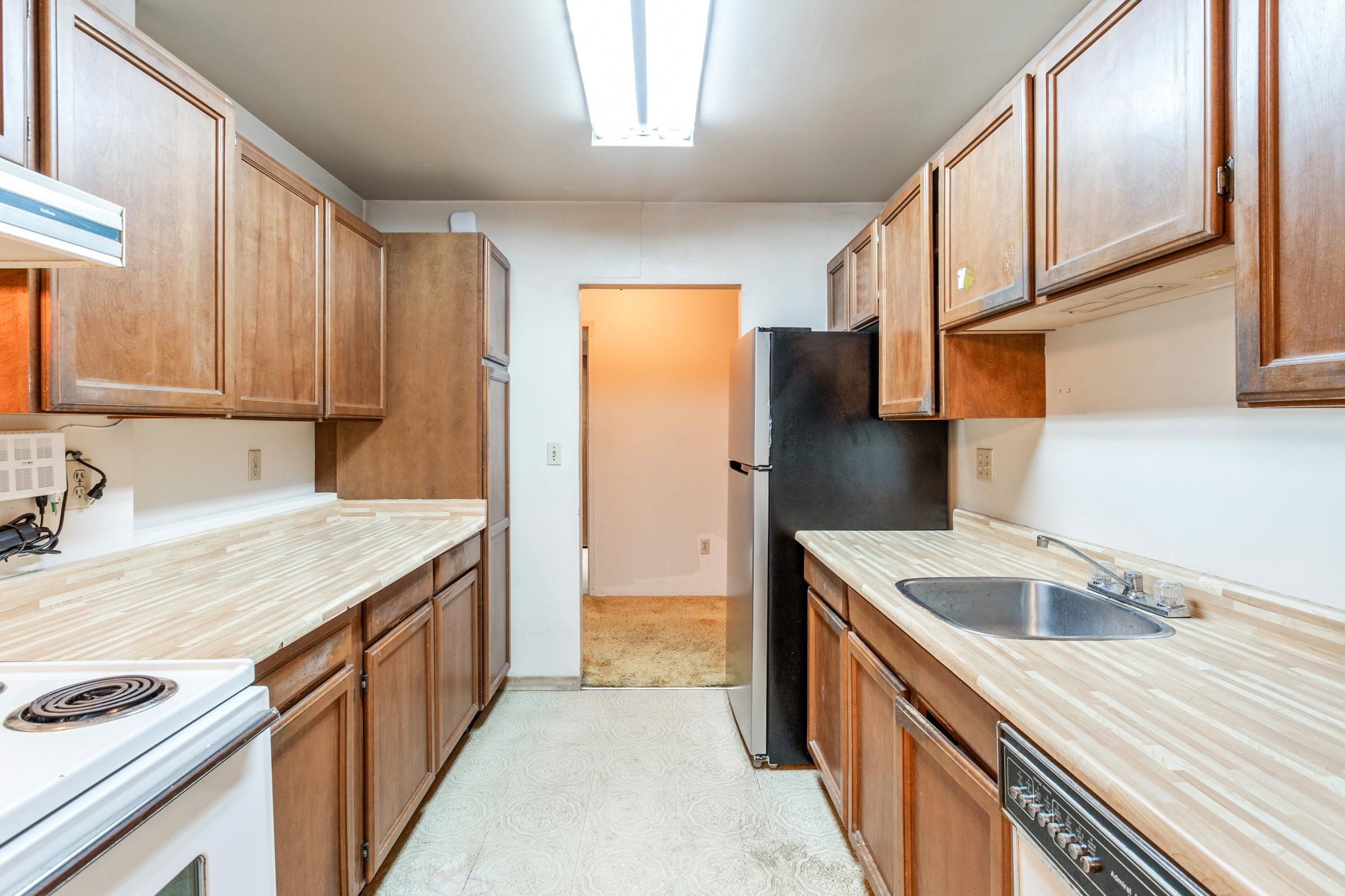 208-7631 Steveston Highway, Richmond, BC