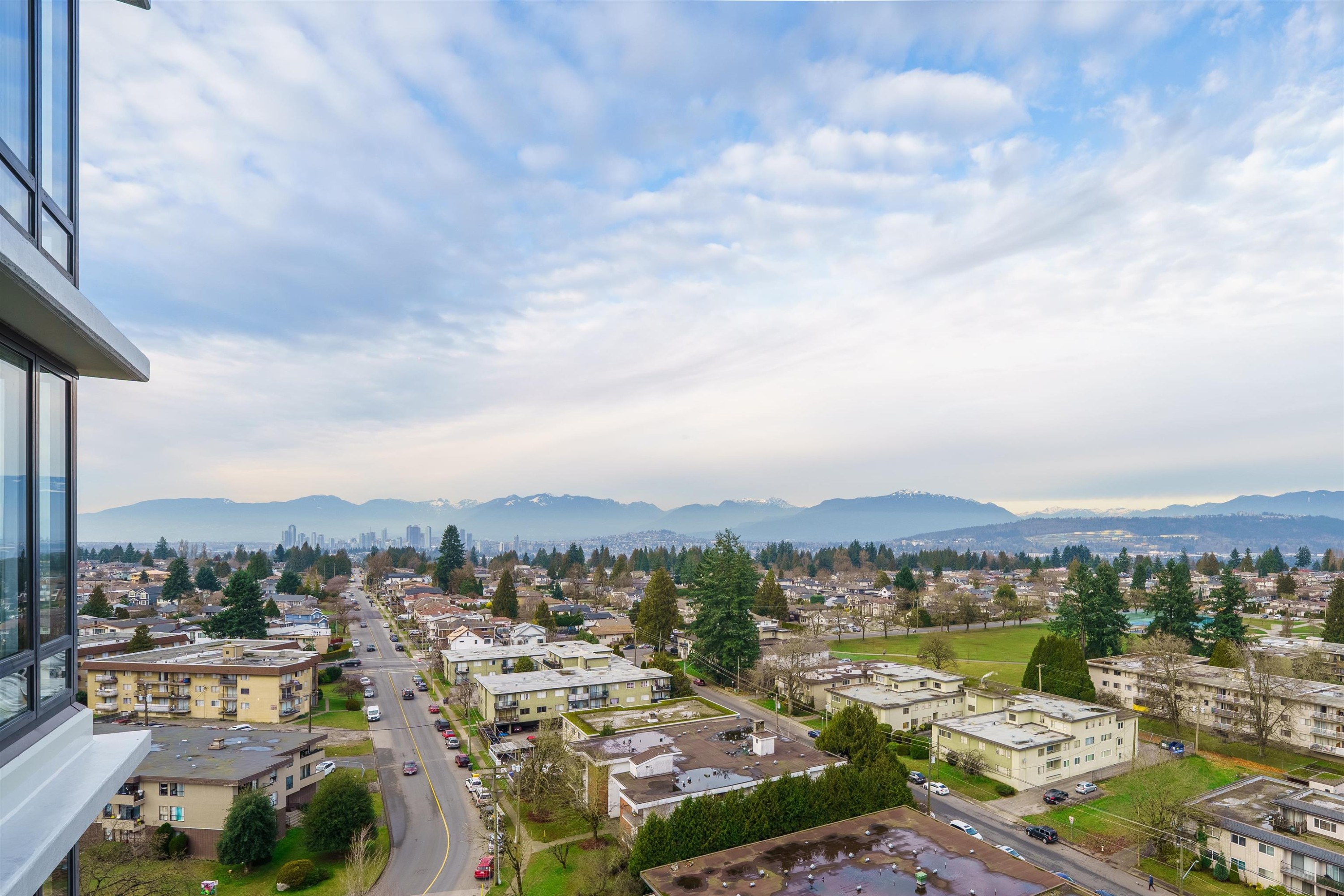 1802-7325 Arcola Street, Burnaby, BC