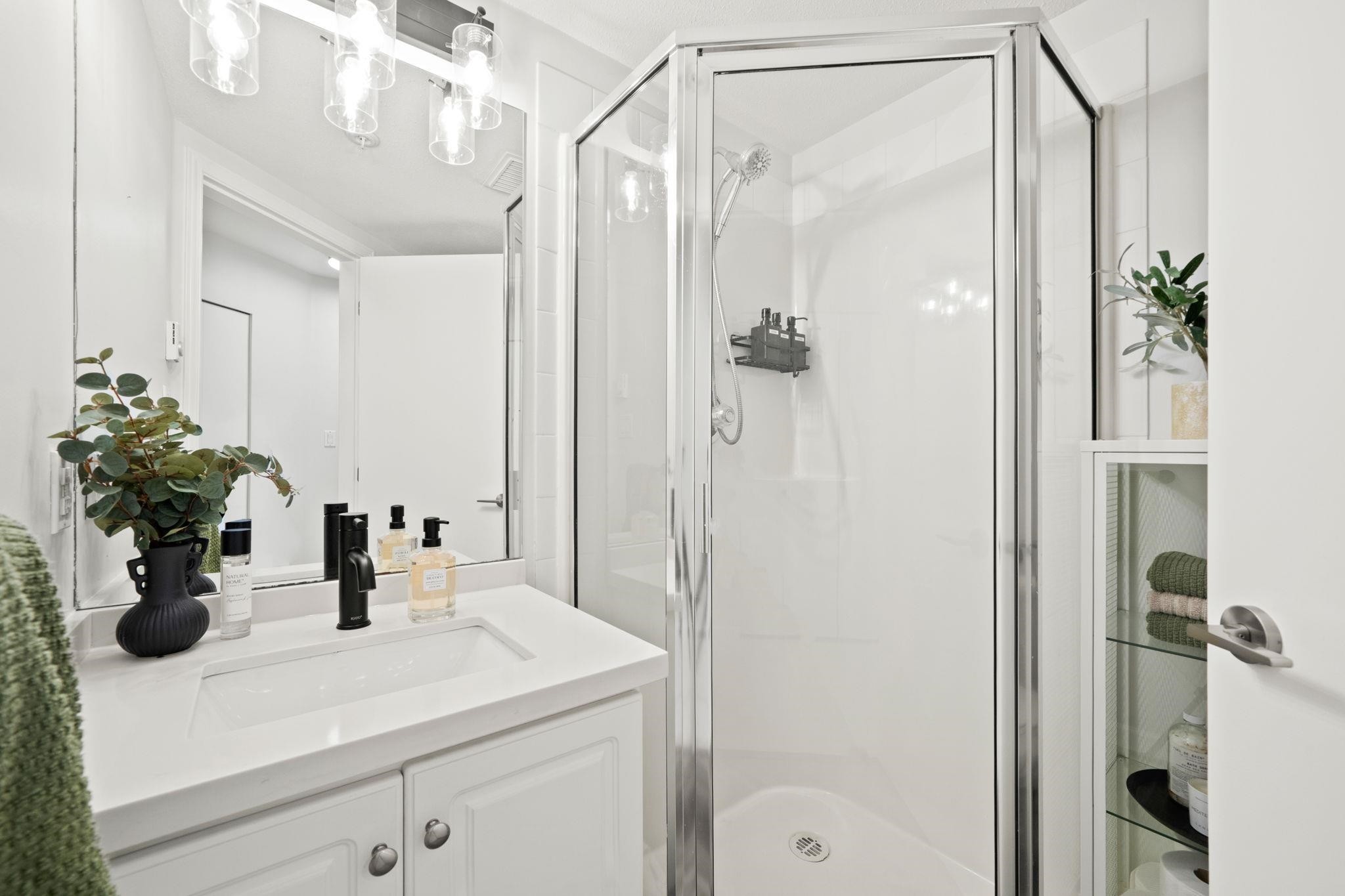 118-5900 Dover Crescent, Richmond, BC