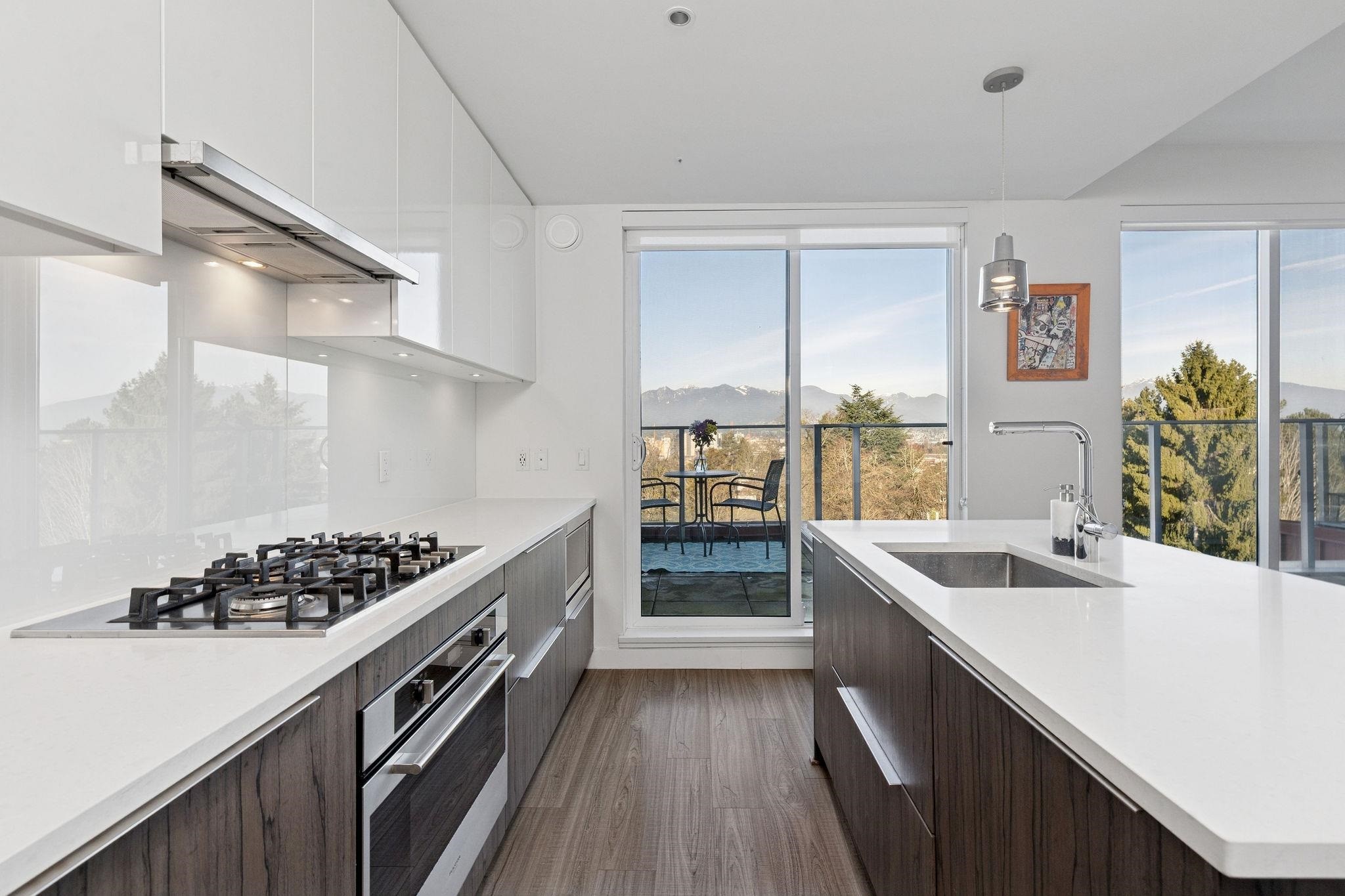 505-379 Broadway E, Vancouver, BC