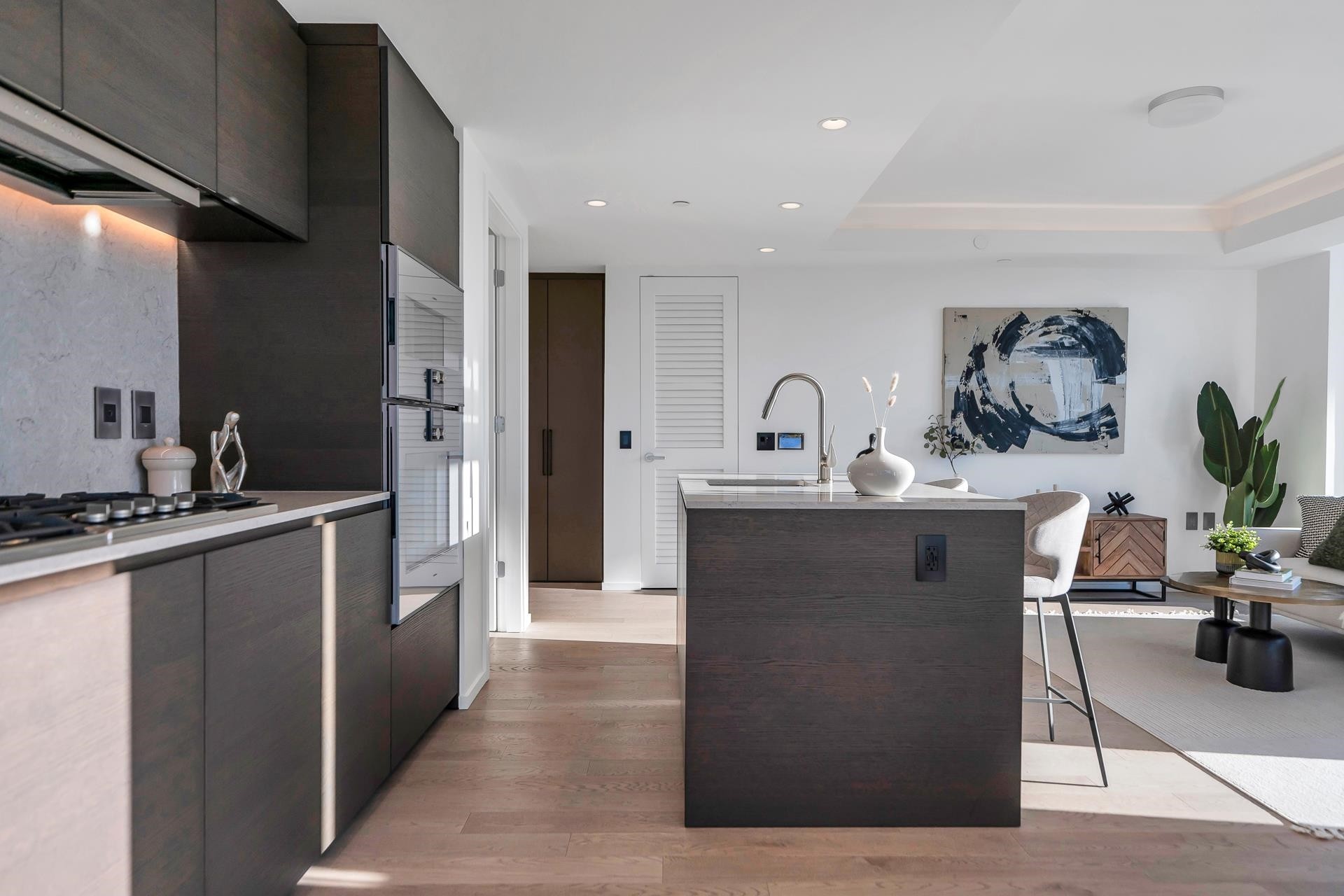 1306-1408 Robson Street, Vancouver, BC