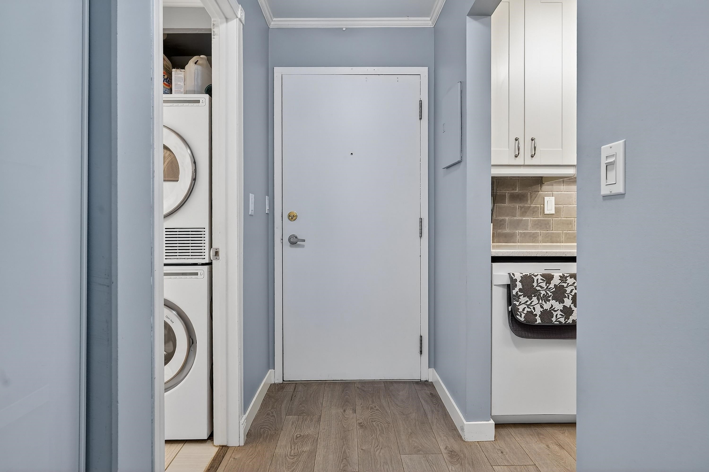 211-230 Mowat Street, New Westminster, BC