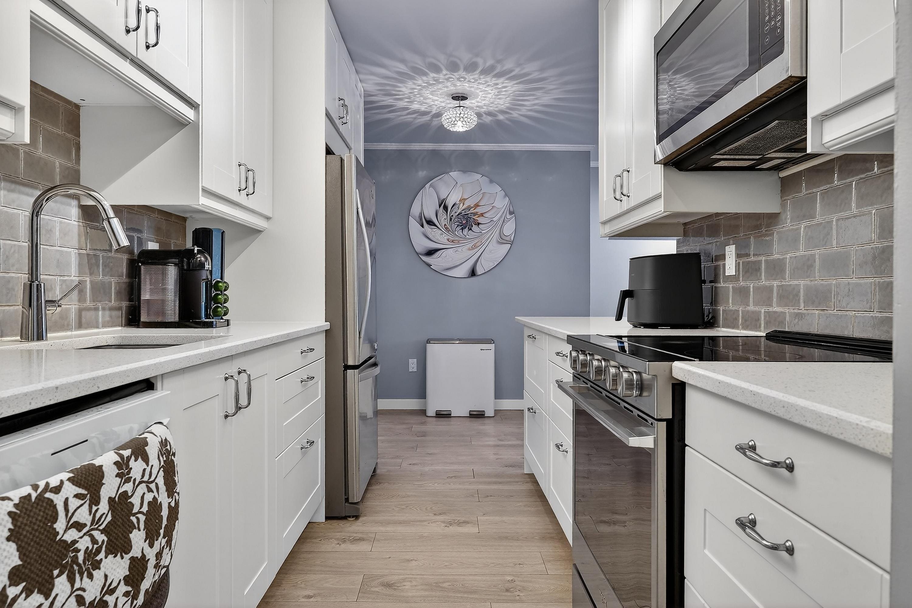 211-230 Mowat Street, New Westminster, BC