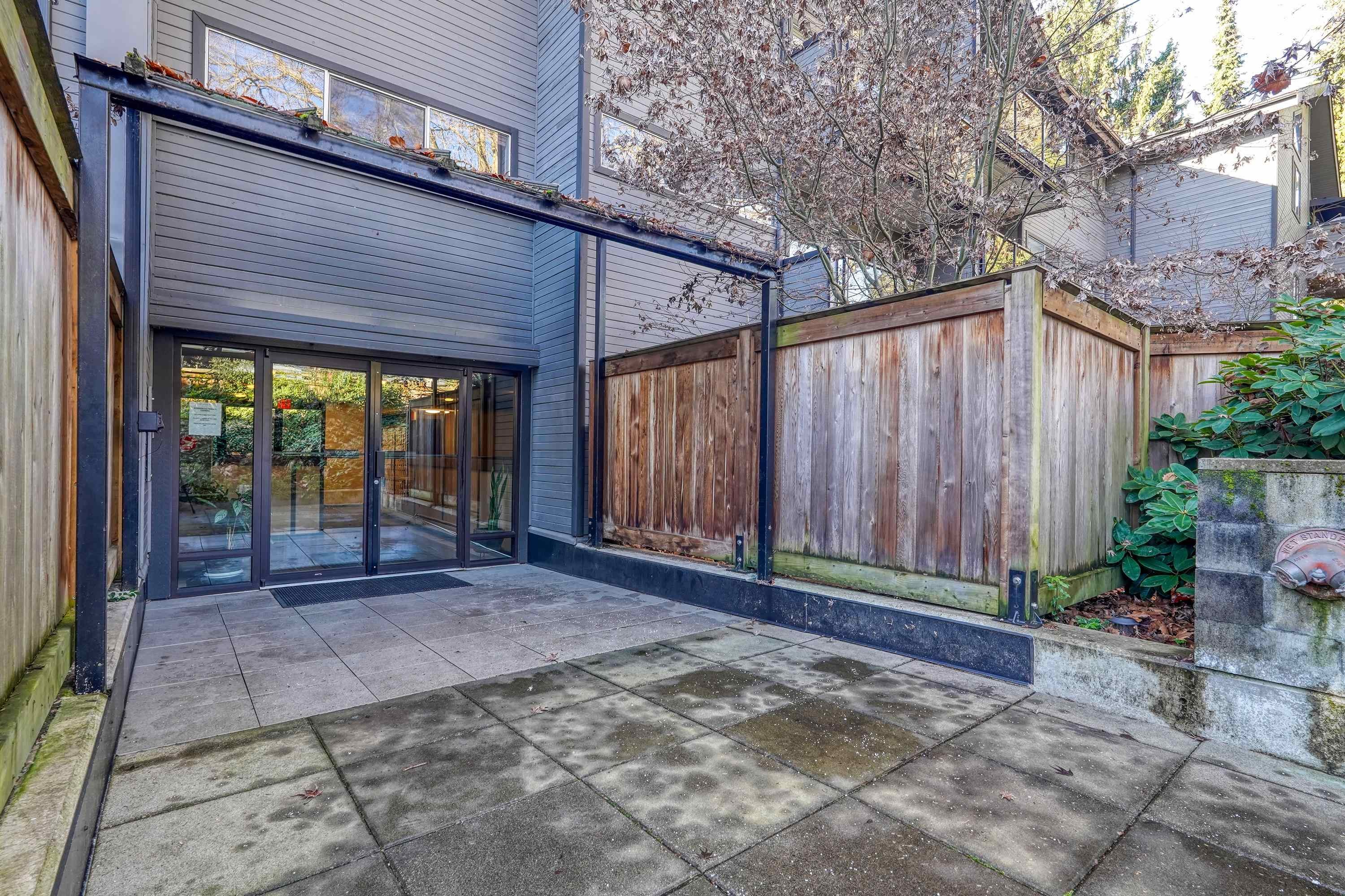 211-230 Mowat Street, New Westminster, BC