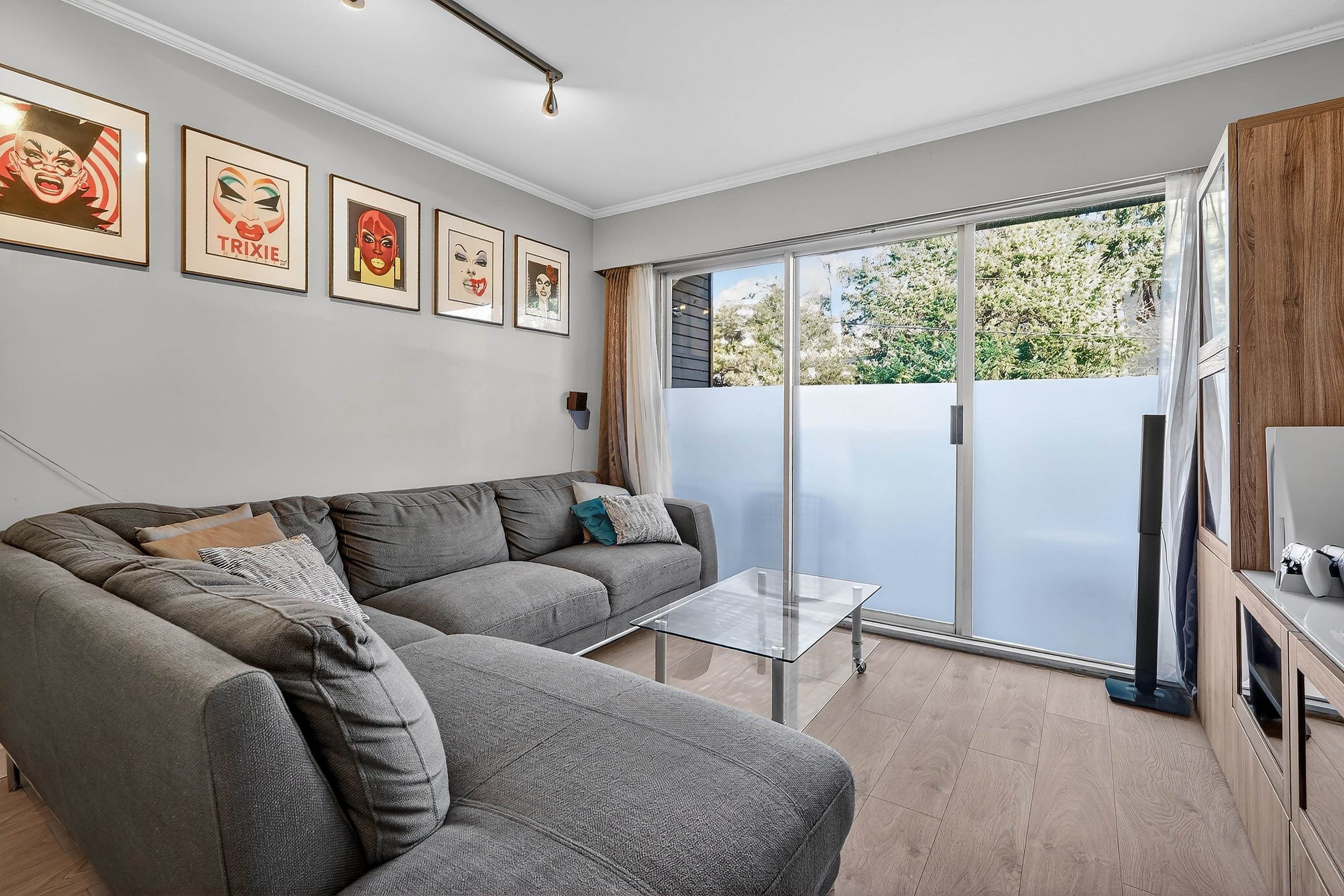 211-230 Mowat Street, New Westminster, BC