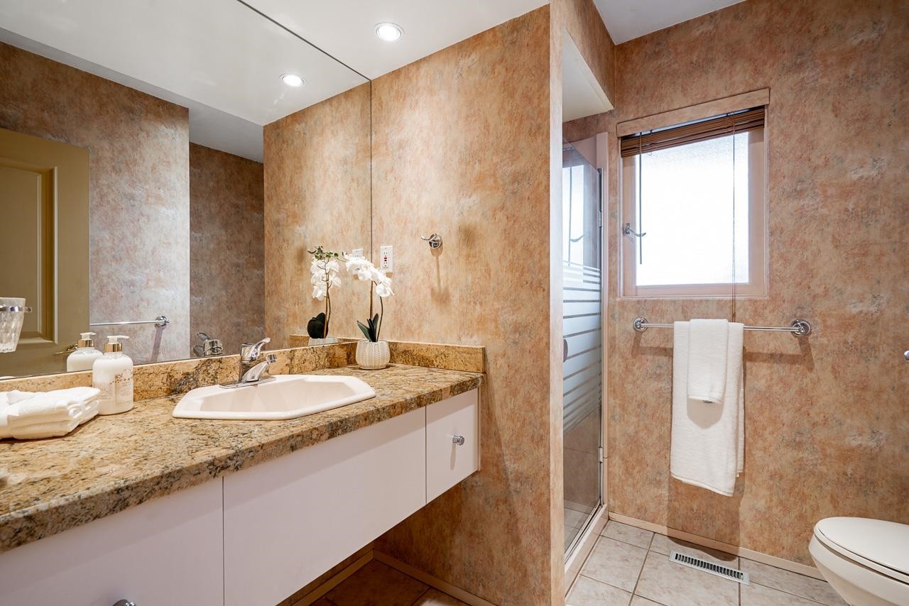 4695 Mapleridge Drive, North Vancouver, BC