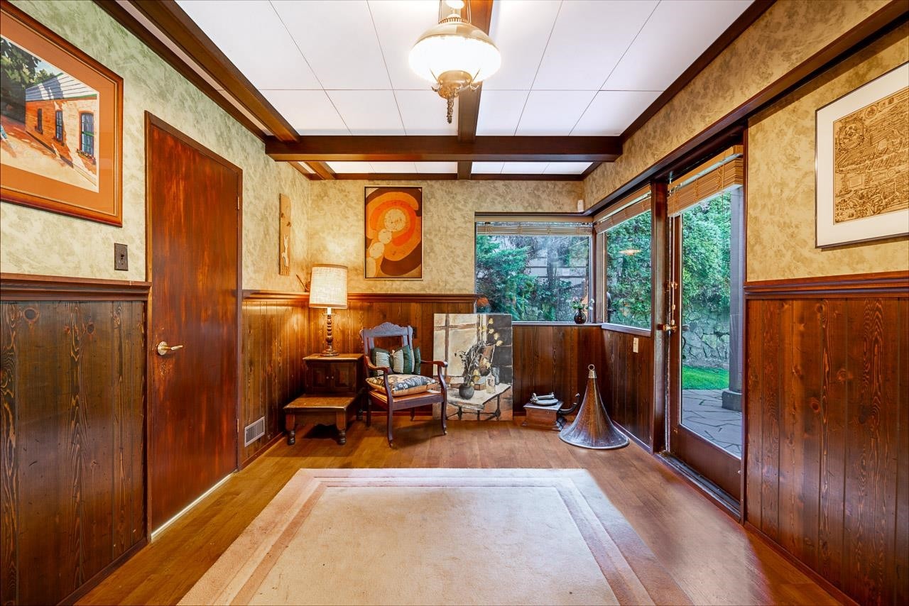 4695 Mapleridge Drive, North Vancouver, BC