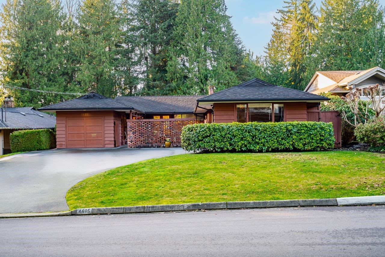4695 Mapleridge Drive, North Vancouver, BC