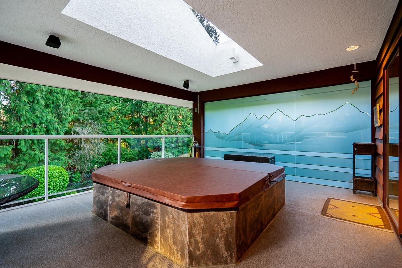 4695 Mapleridge Drive, North Vancouver, BC