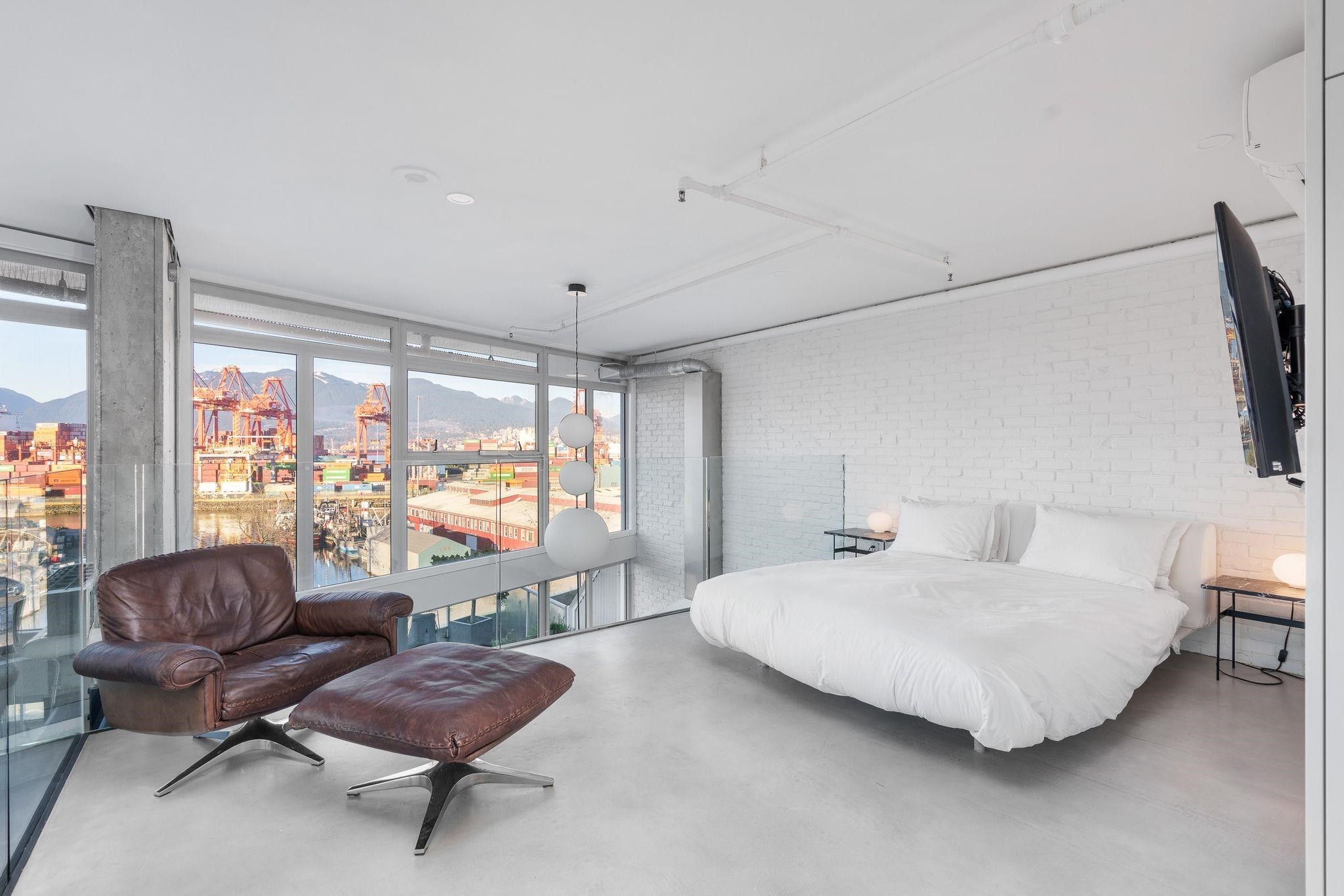 624-289 Alexander Street, Vancouver, BC