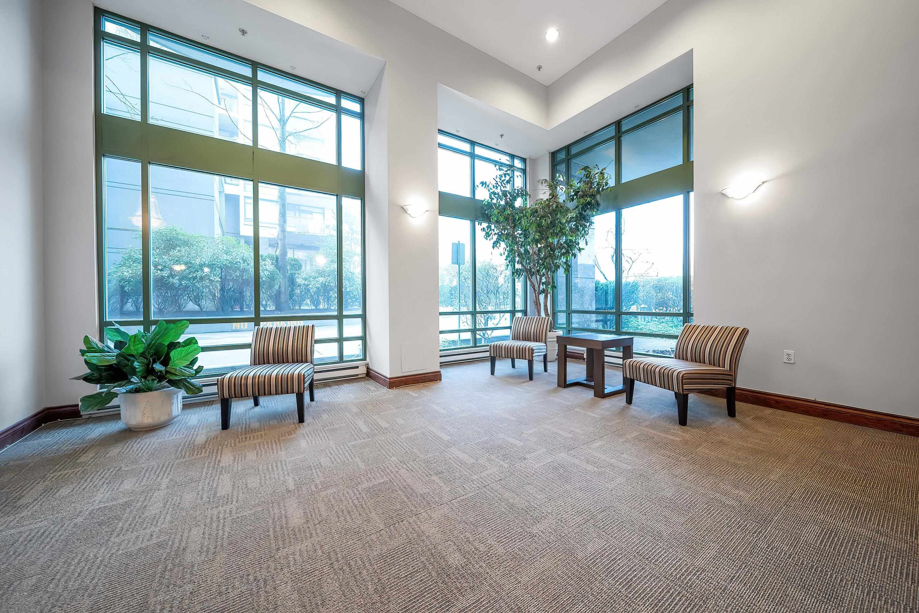 811-7380 Elmbridge Way, Richmond, BC