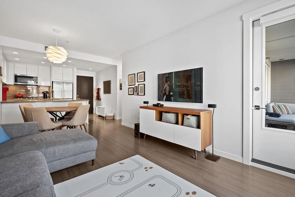 328-255 1St Street W, North Vancouver, BC