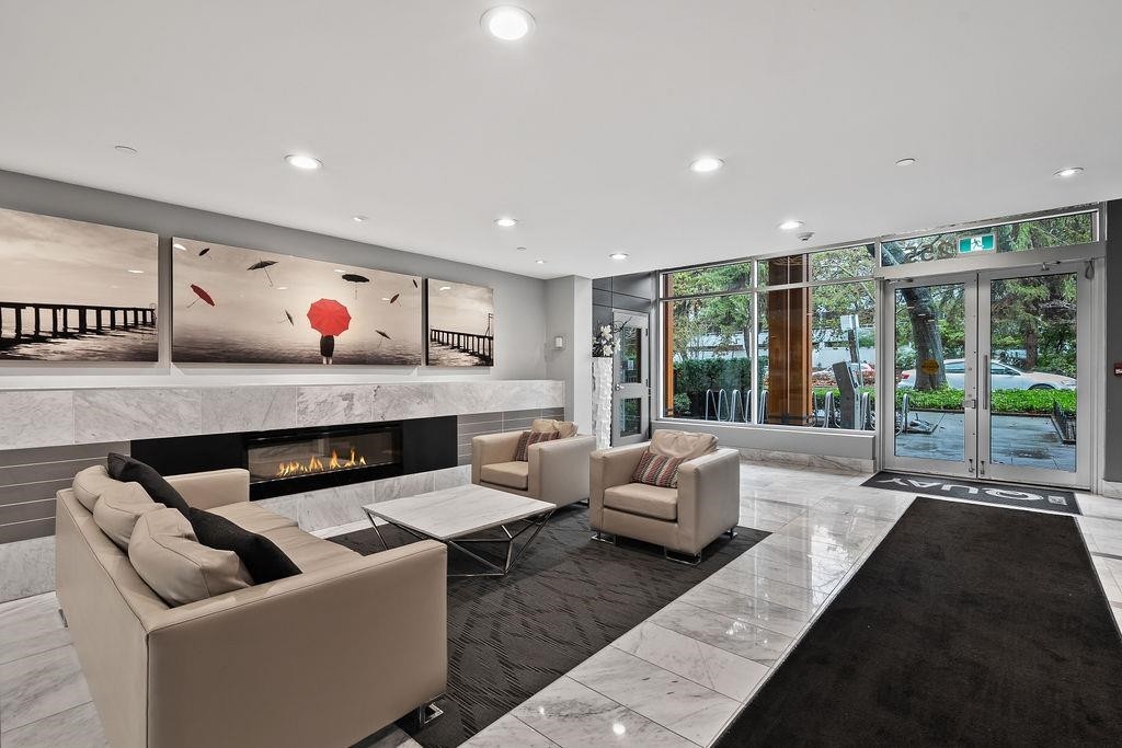 328-255 1St Street W, North Vancouver, BC