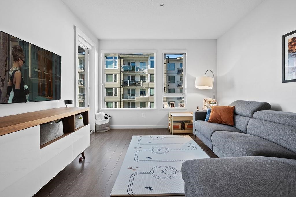 328-255 1St Street W, North Vancouver, BC