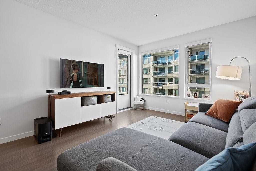 328-255 1St Street W, North Vancouver, BC