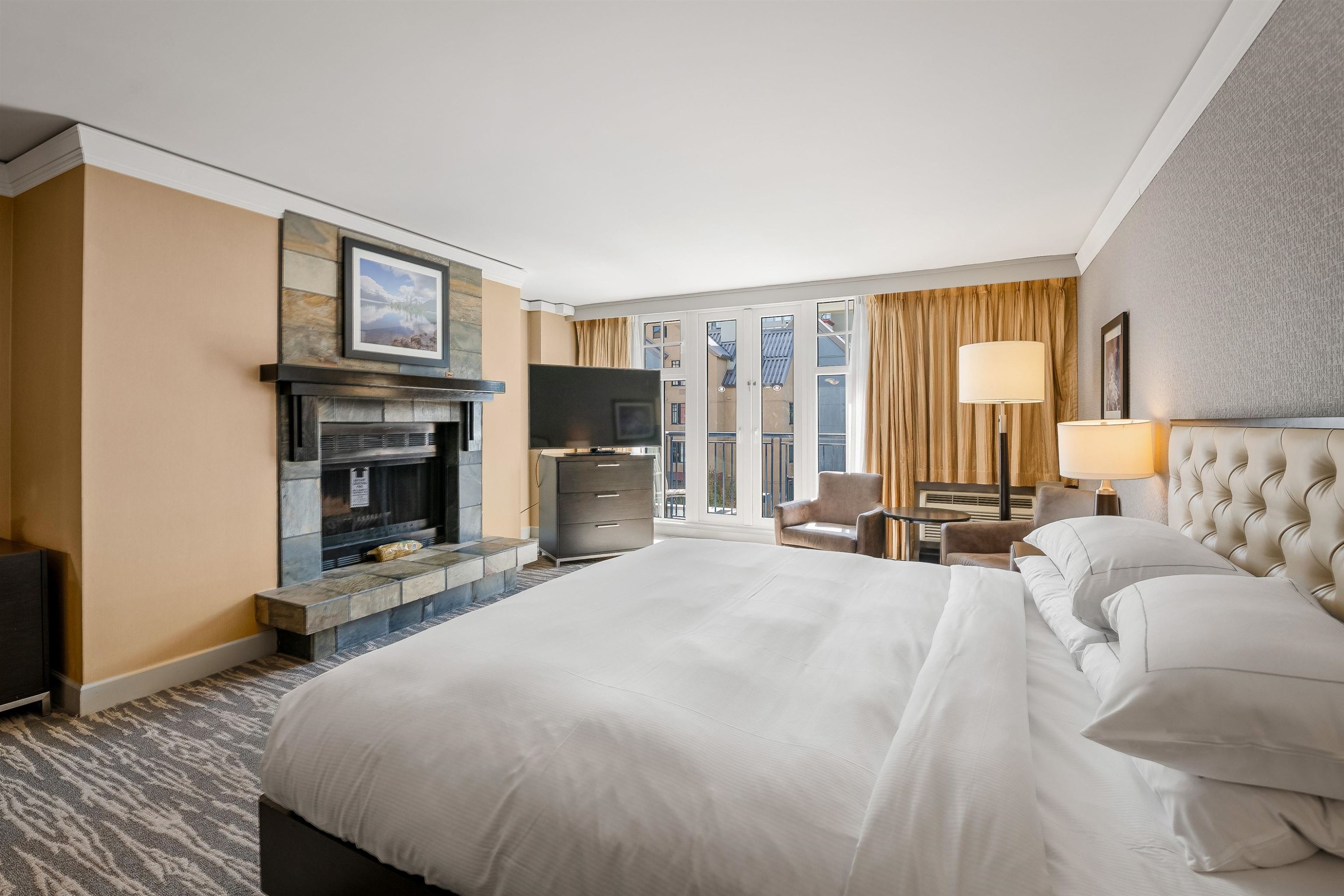 428/430-4050 Whistler Way, Whistler, BC