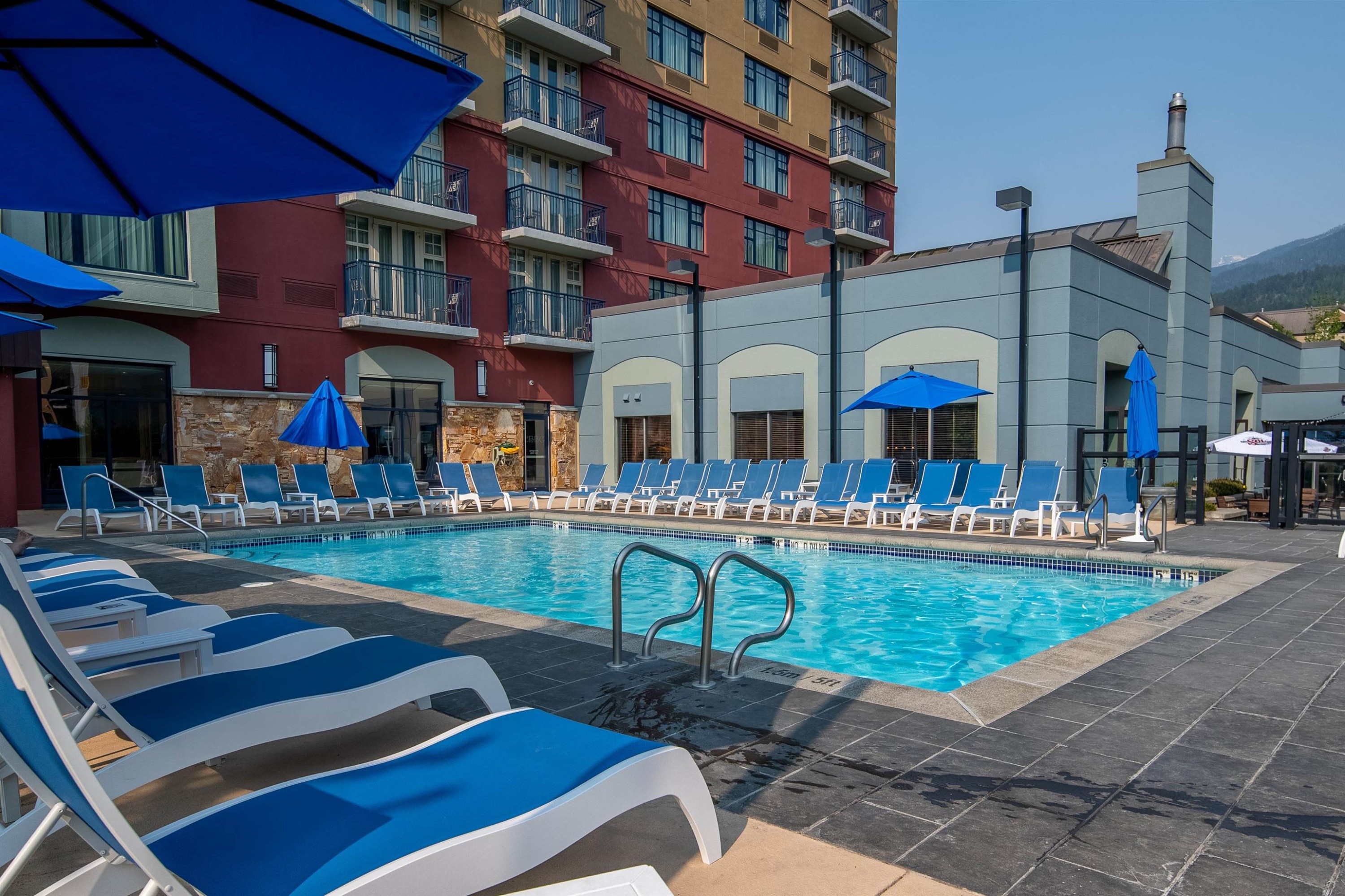 428/430-4050 Whistler Way, Whistler, BC