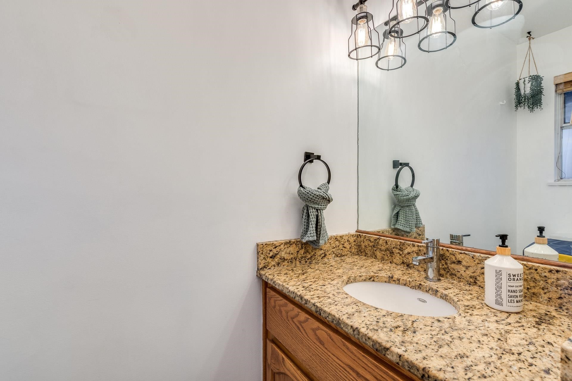 16-20699 120B Avenue, Maple Ridge, BC