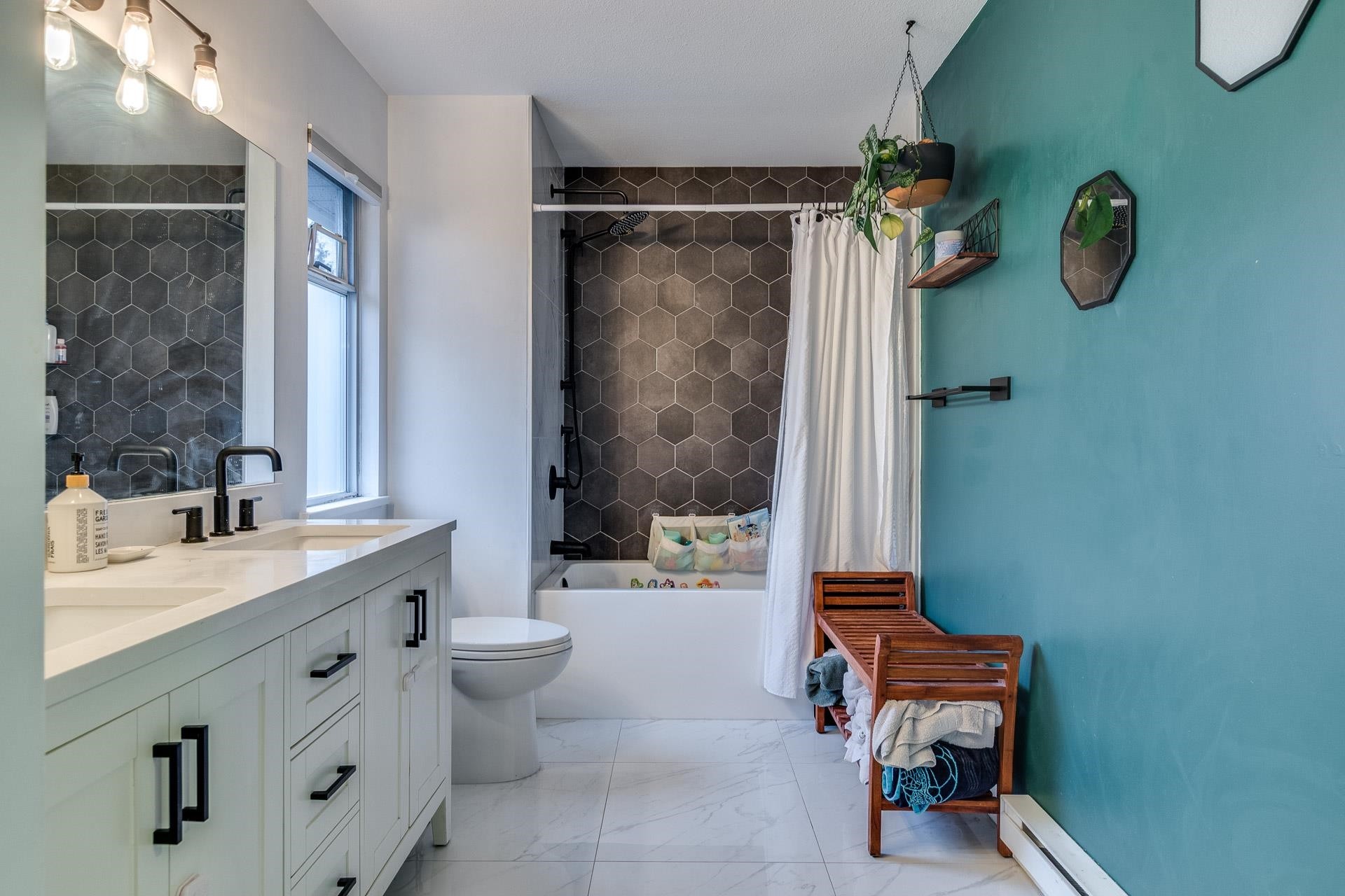 16-20699 120B Avenue, Maple Ridge, BC