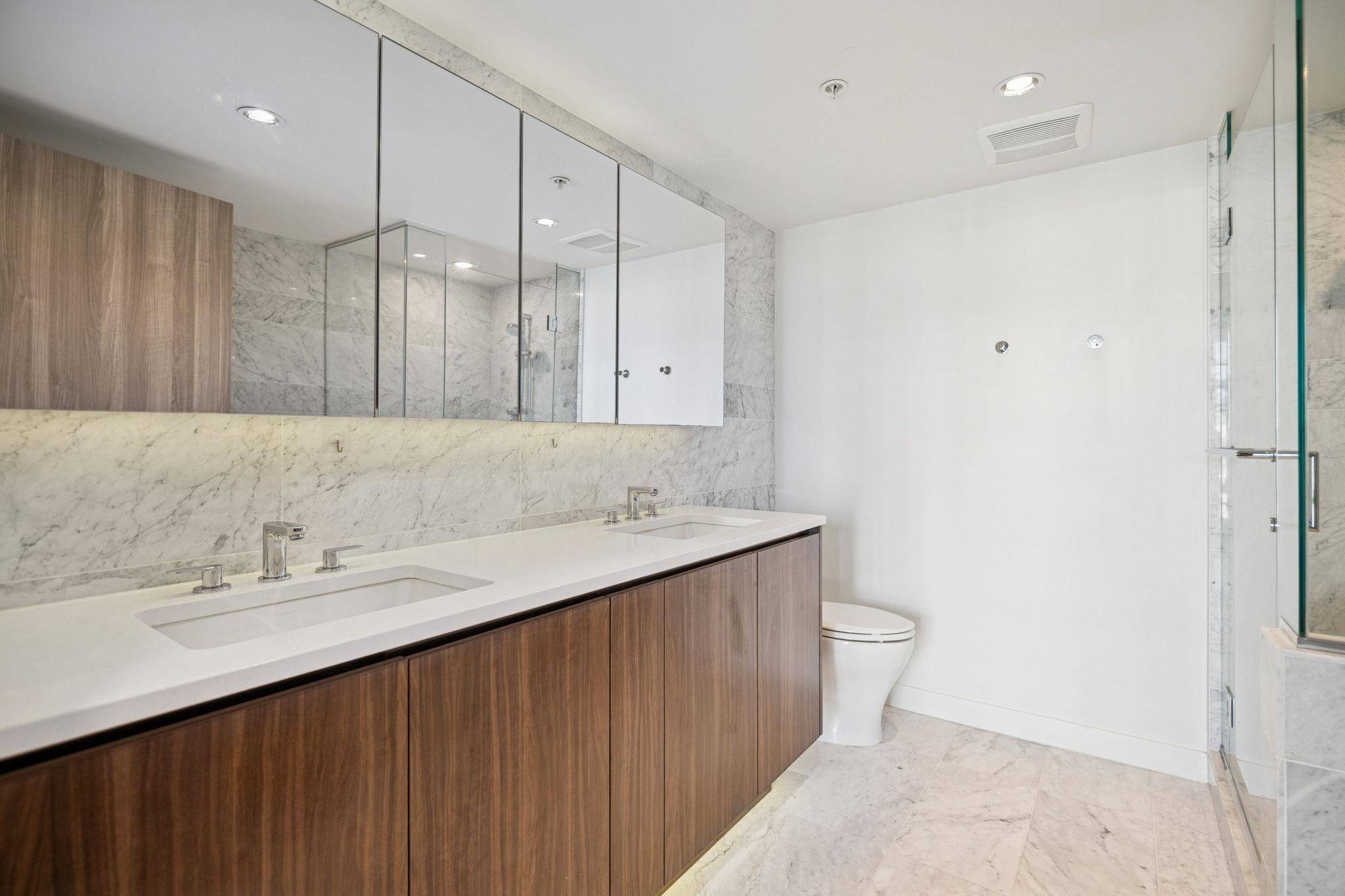 1102-3300 Ketcheson Road, Richmond, BC