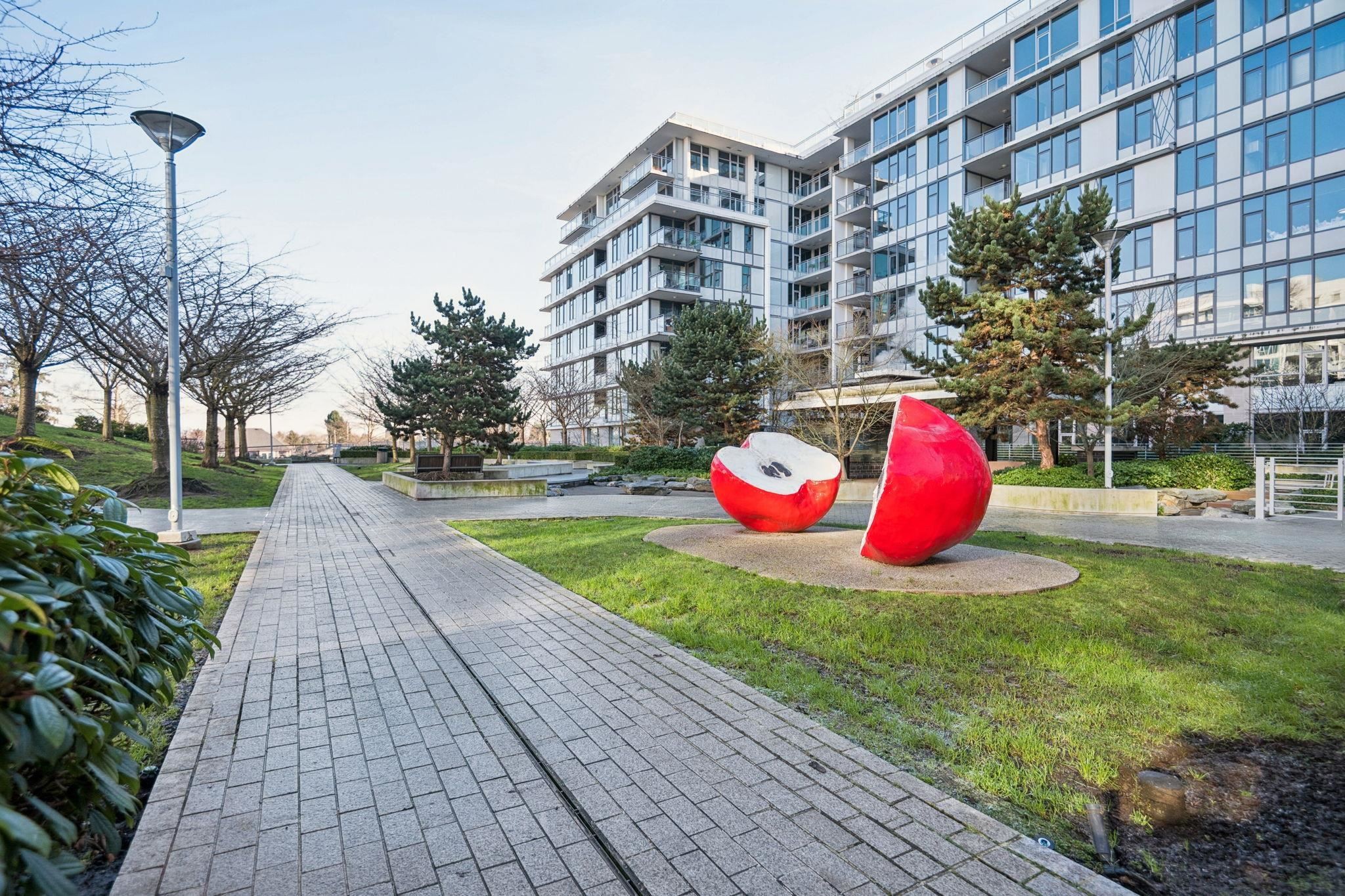 1102-3300 Ketcheson Road, Richmond, BC