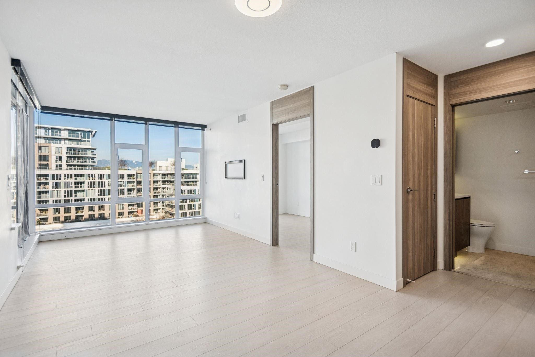 1102-3300 Ketcheson Road, Richmond, BC