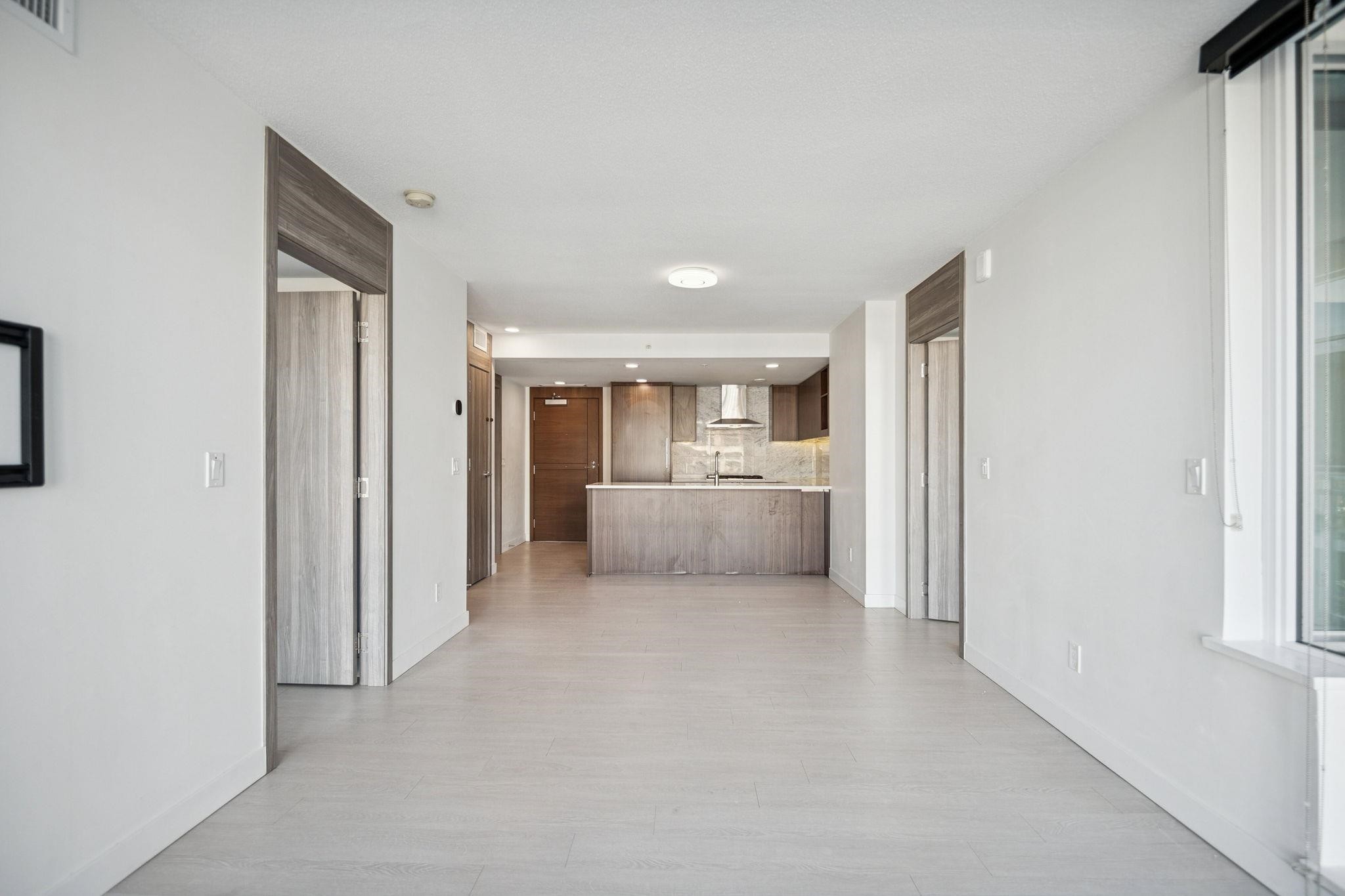 1102-3300 Ketcheson Road, Richmond, BC